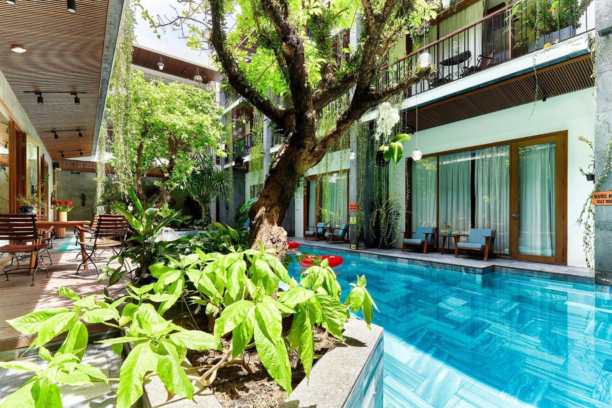 Tam House 3*