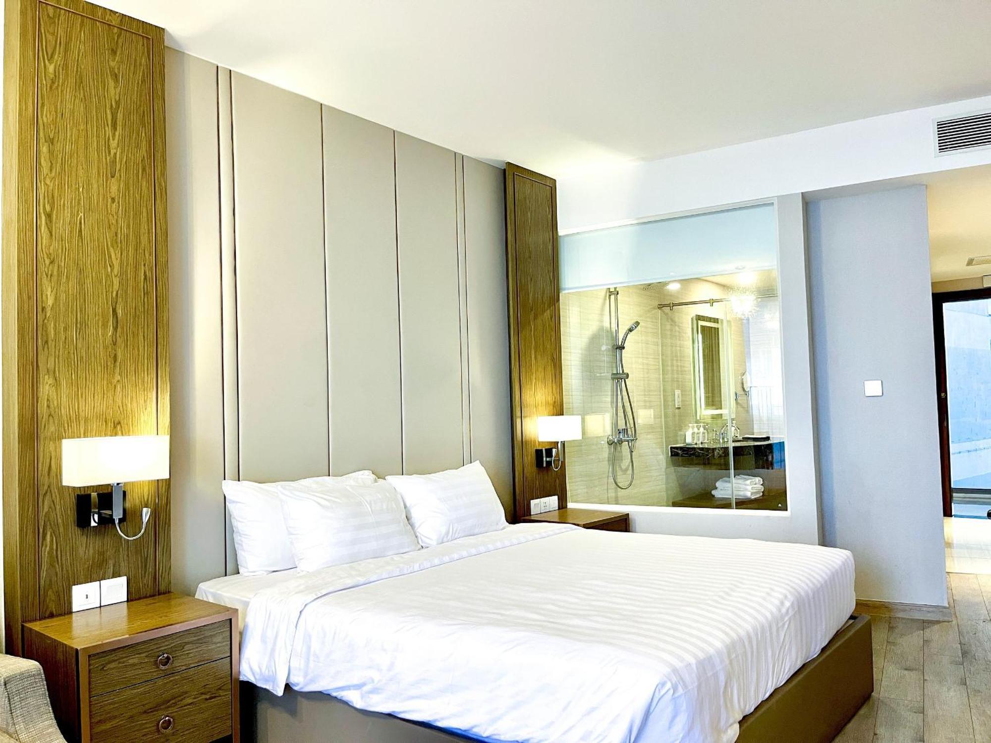 Luxury Seaview Panorama By Luna *