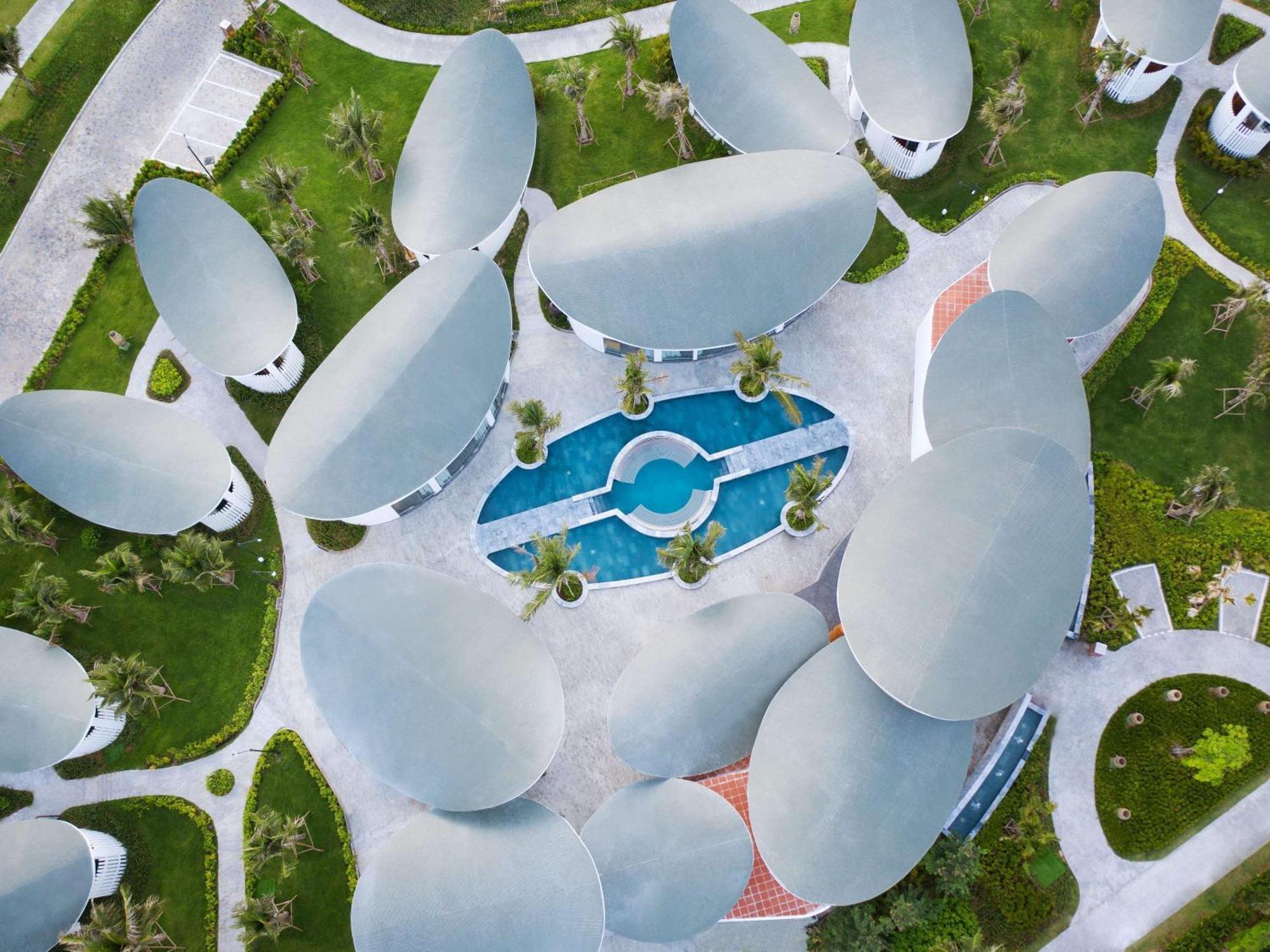 Moevenpick Cam Ranh