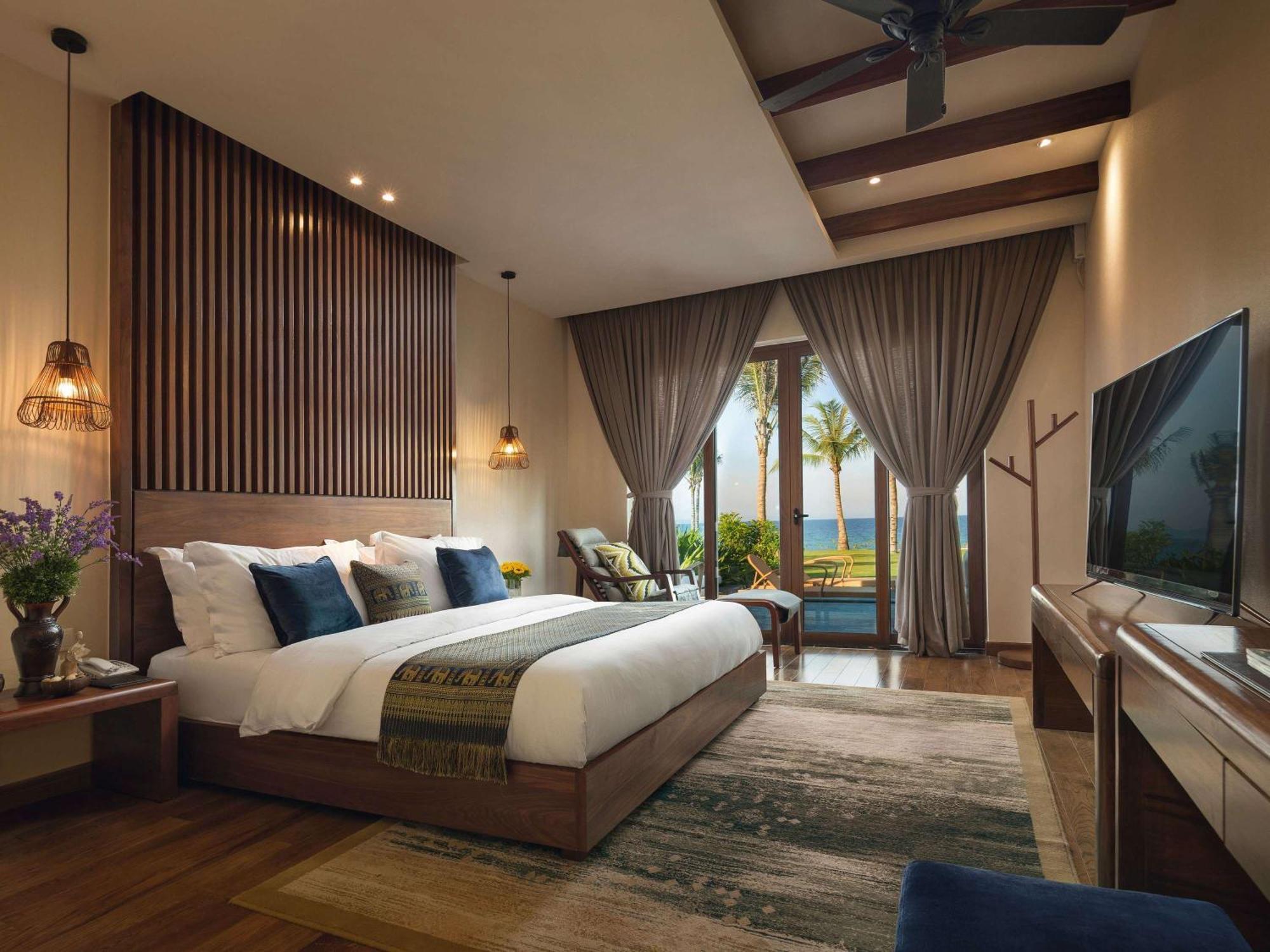 Moevenpick Resort