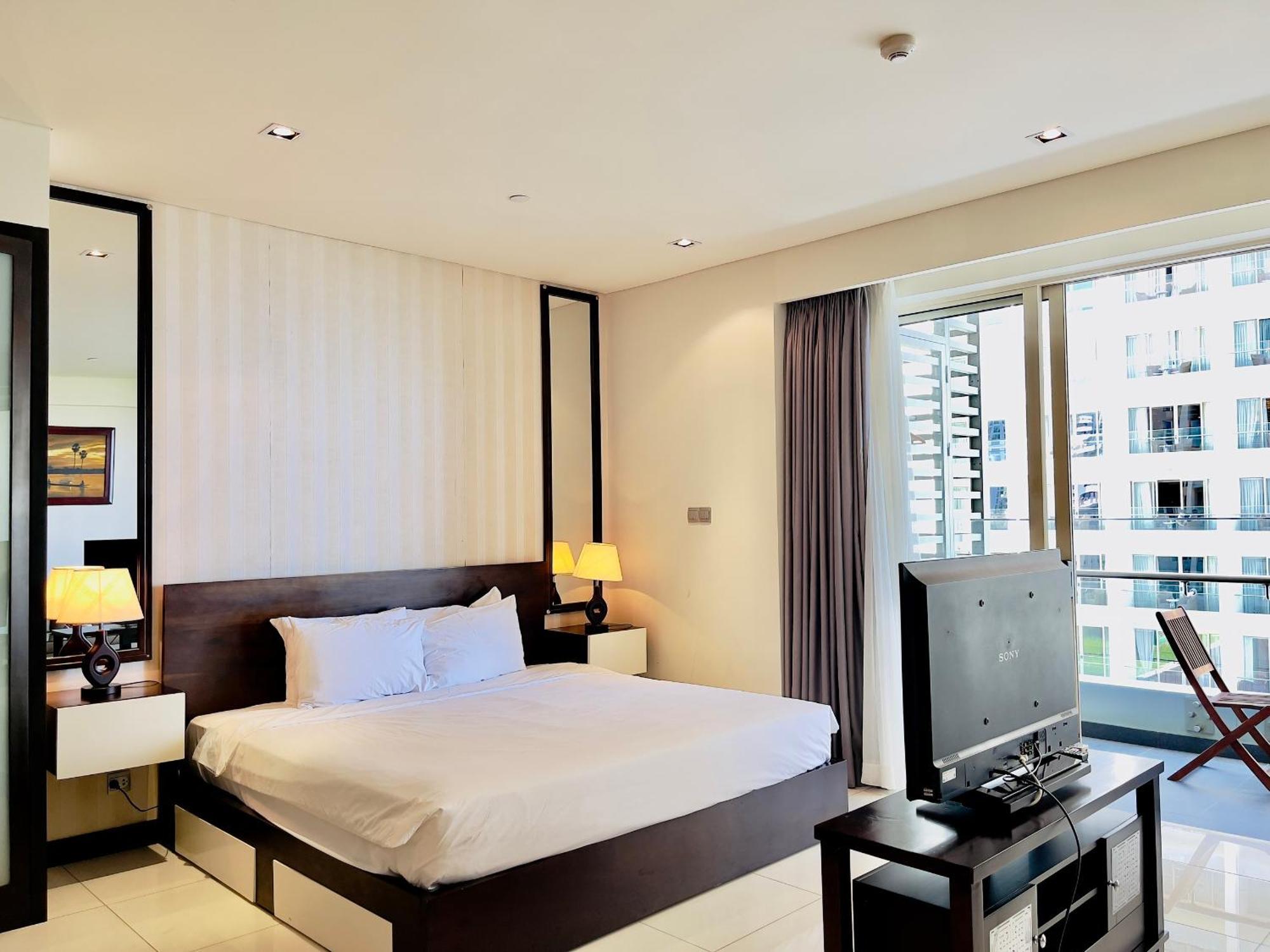 Apartment Rozy's Cozy Beachfront Nha Trang