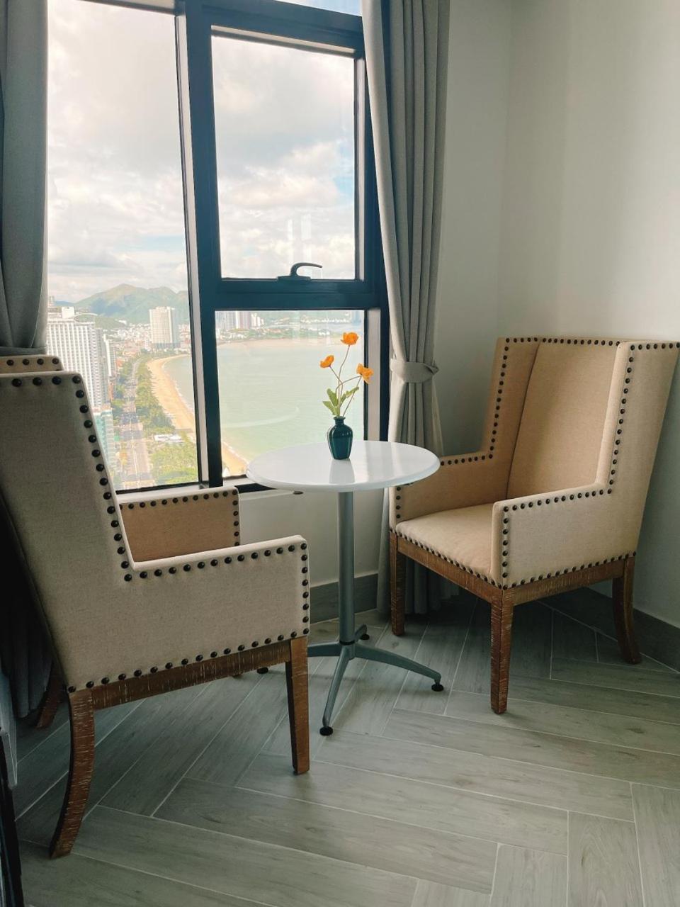 Gold * Nha Trang