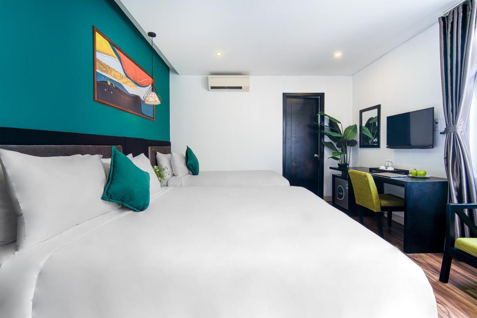 Golden Star By Thg Hotel 4*