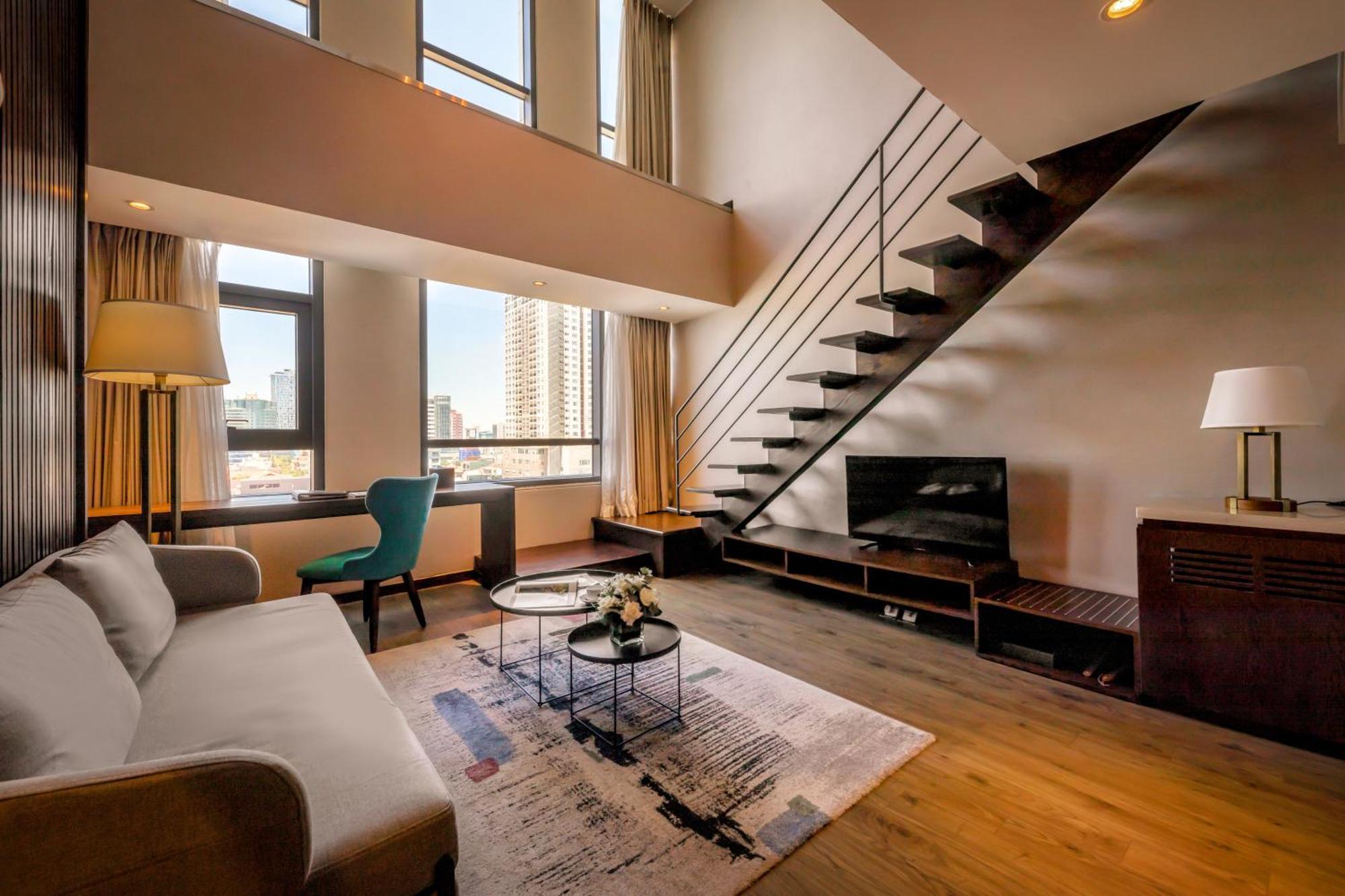 New Orient Hotel