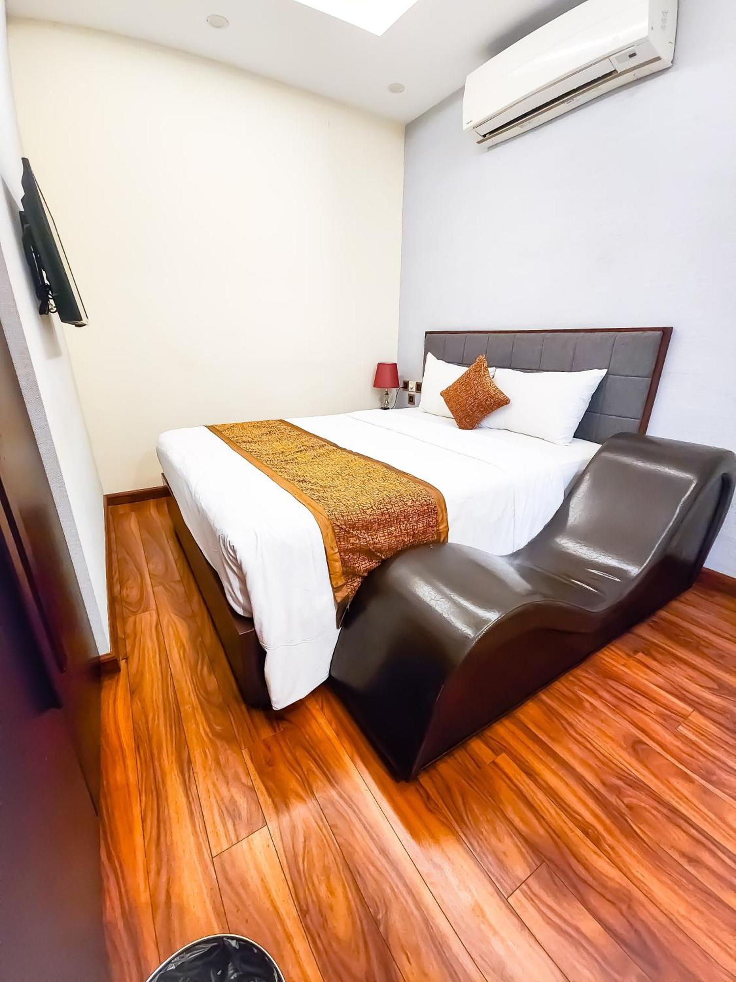 Hotel Mercury Boutique 3*