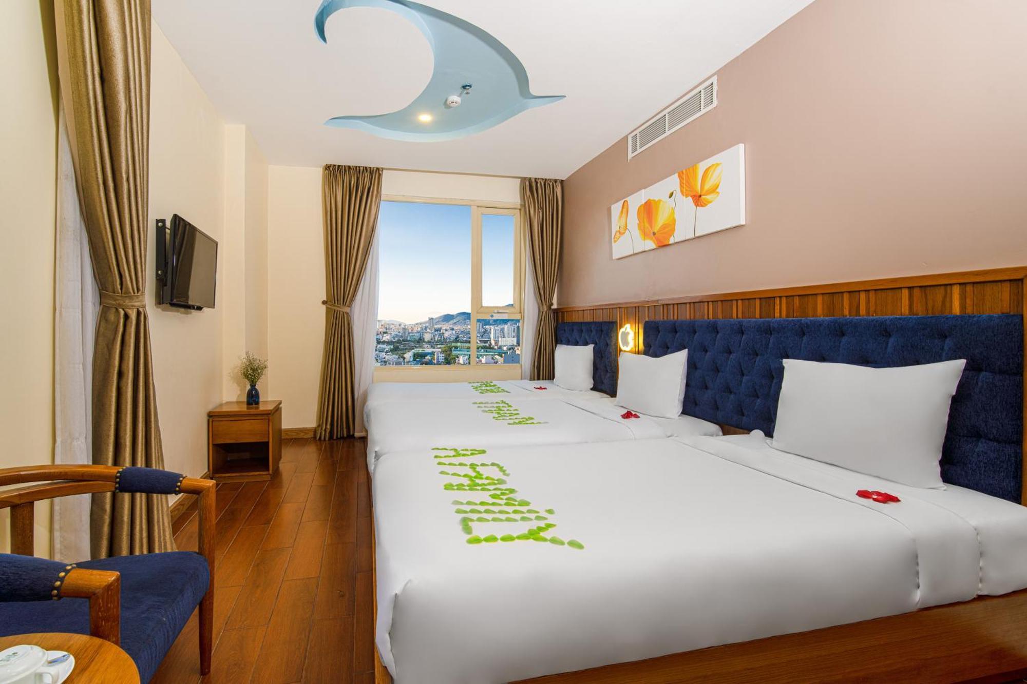 Fivitel King Hotel 4*