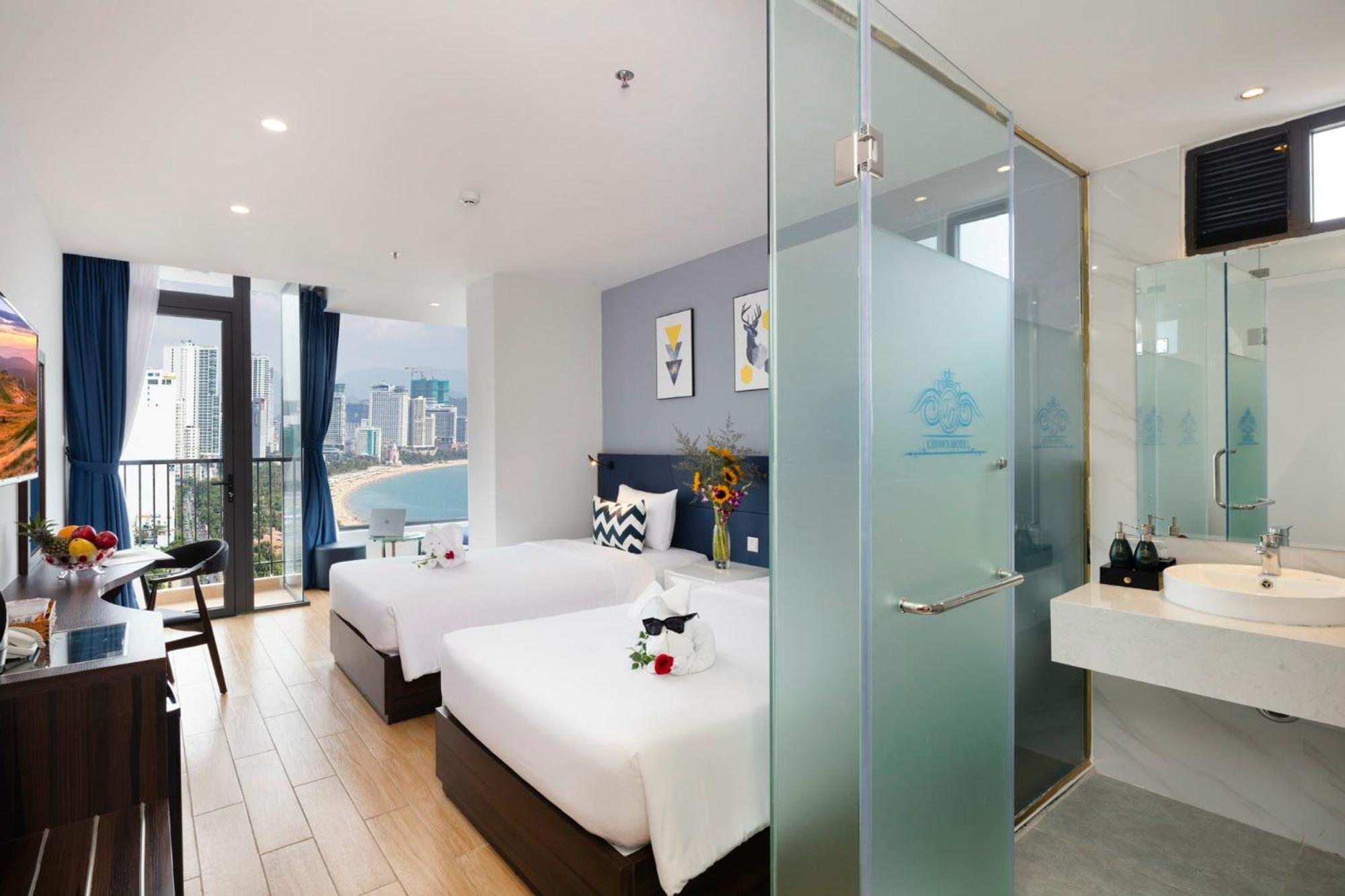 Hotel Crown 4*