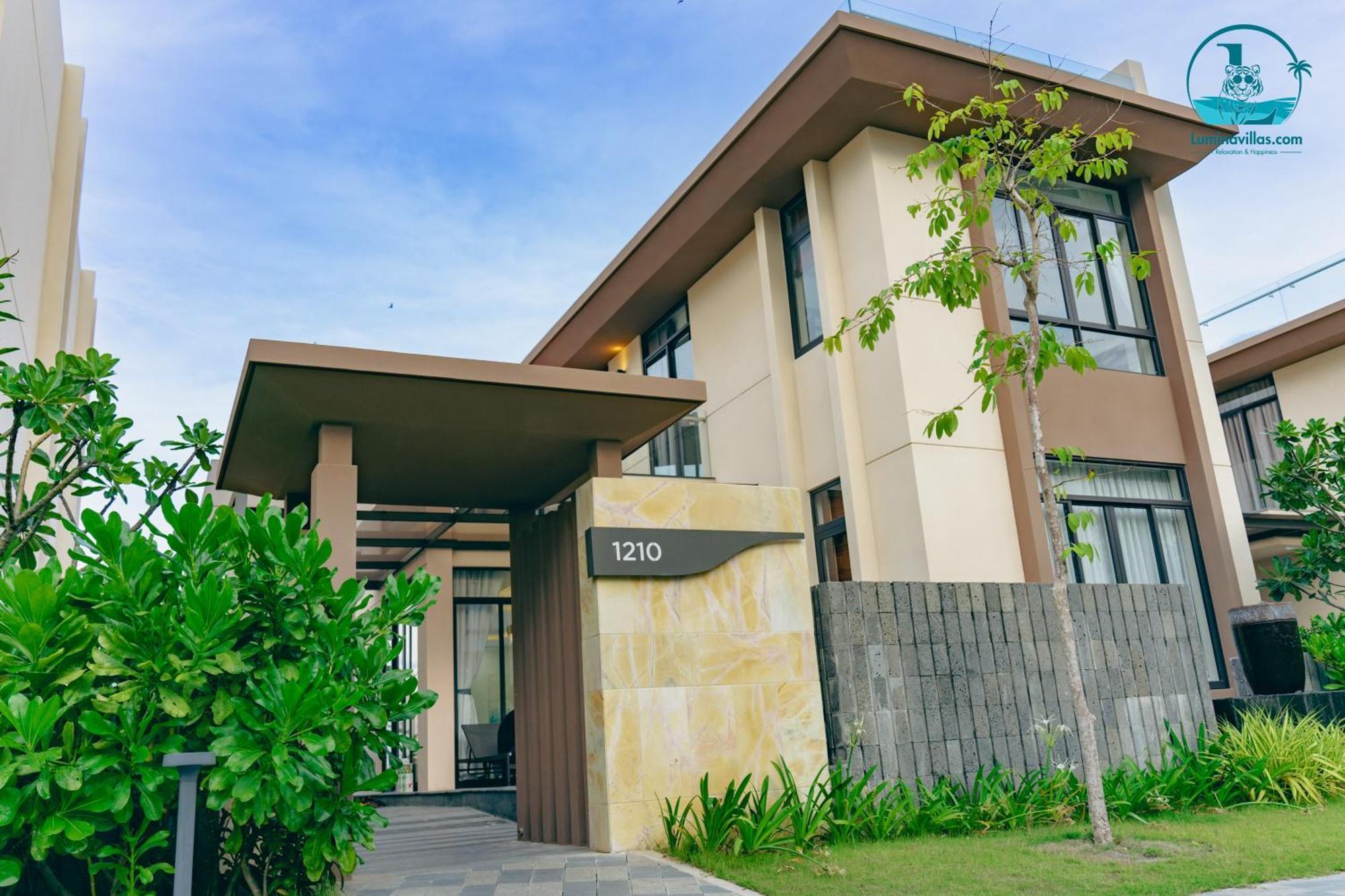 Lumina Cam Ranh, Bai Dai Luxury