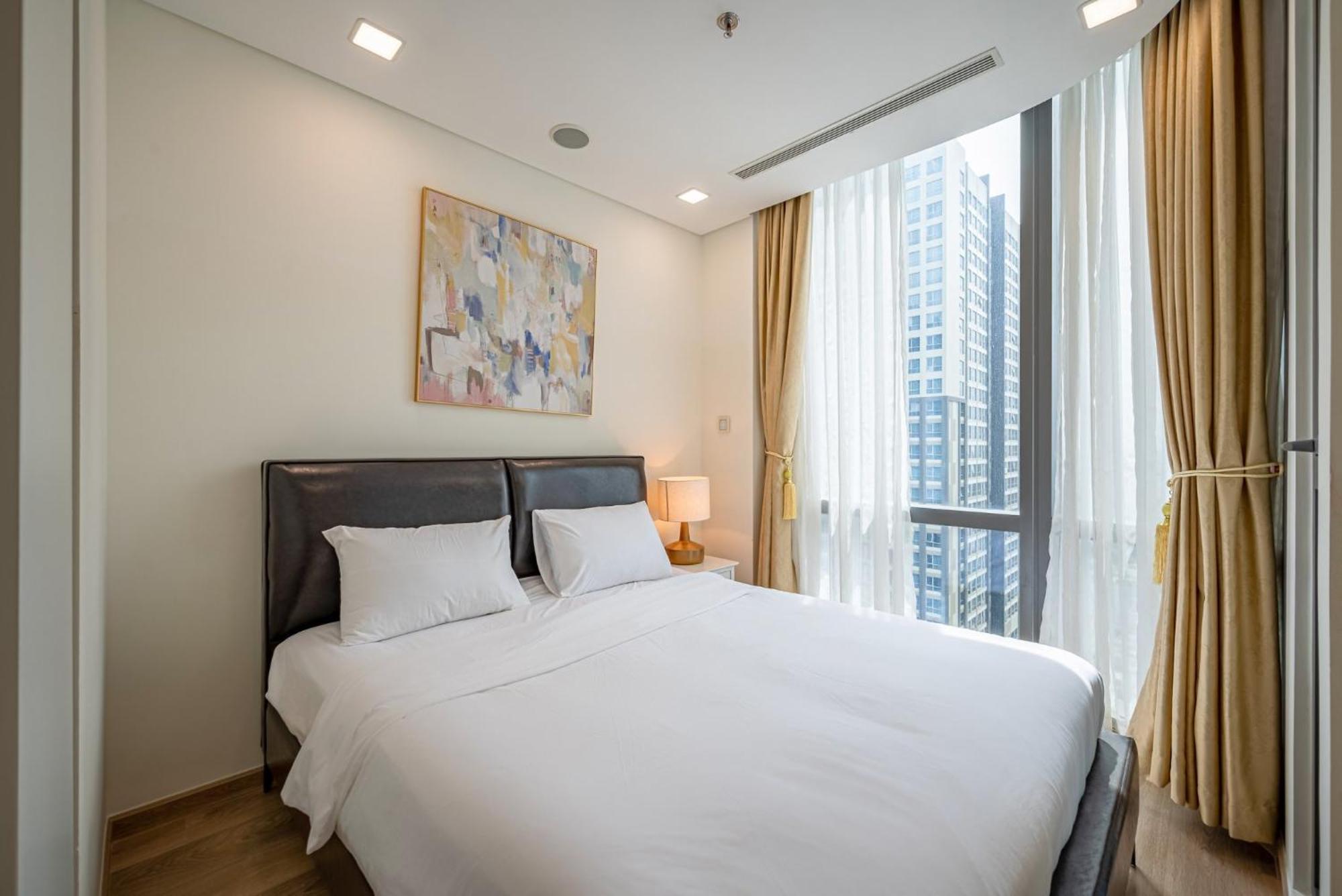 Vinhome Park Apartment