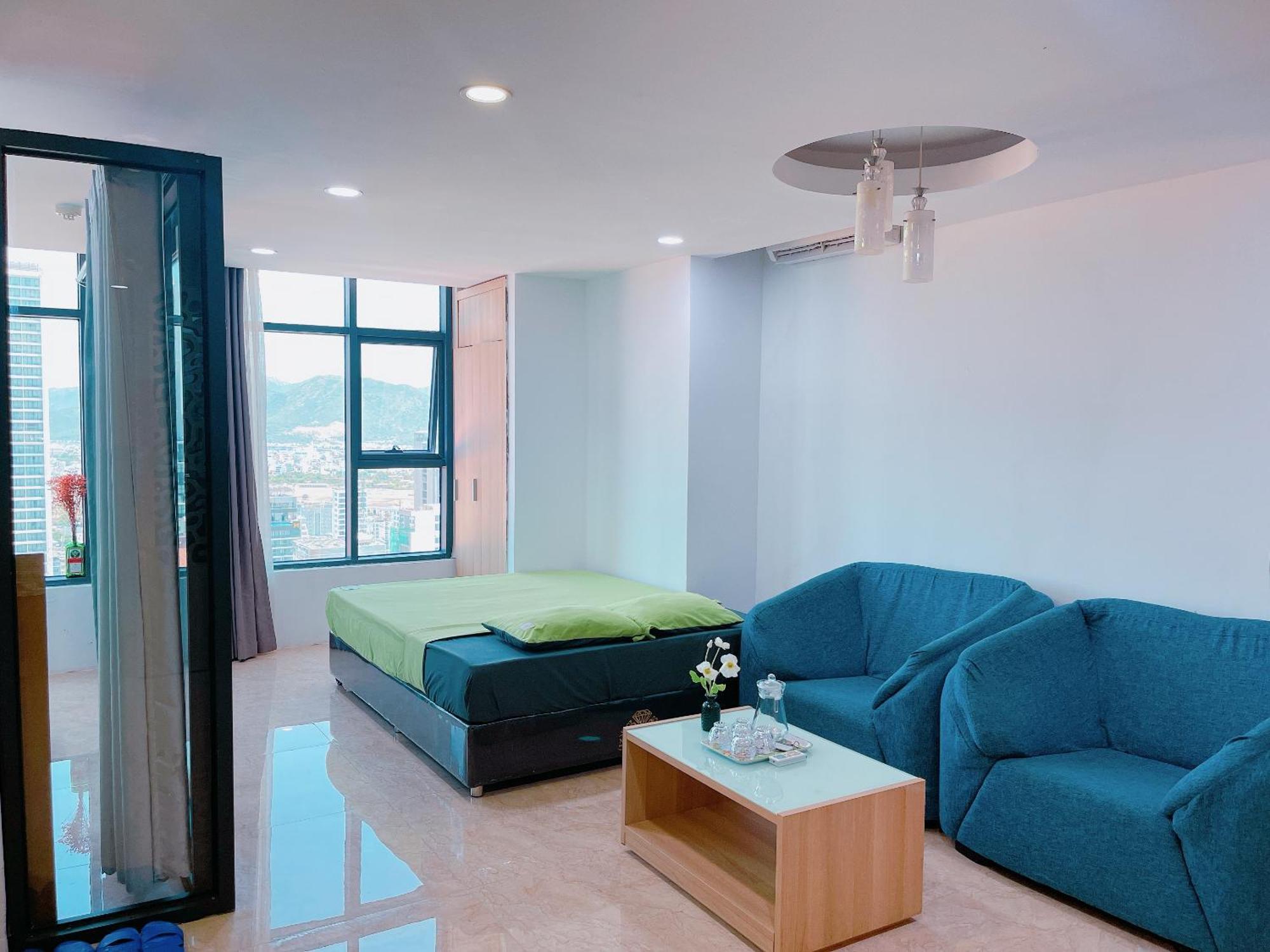 Apartment Gold *