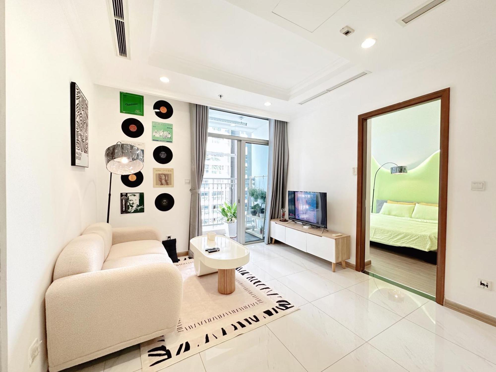 Apartment 2bedroom Landmark 1 Park-pool-gym-can Ho Vinhomes 2pn-2g