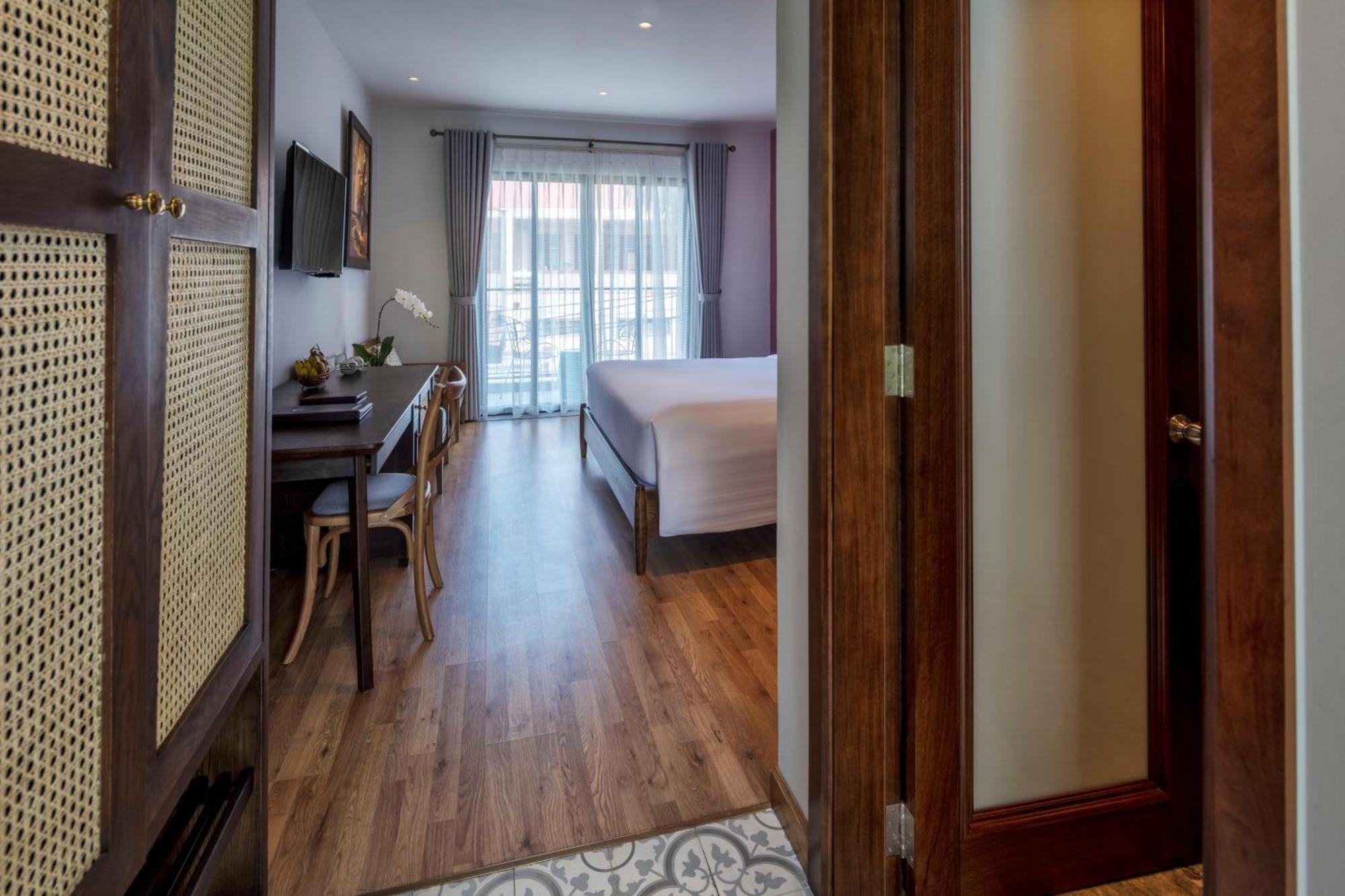 Hotel Salmalia Boutique & 4*