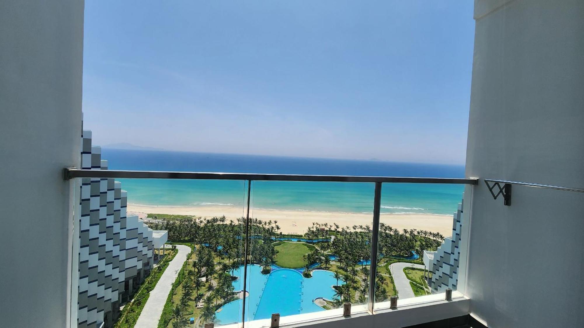 Arena Beach House-view Phố Aparthotel *