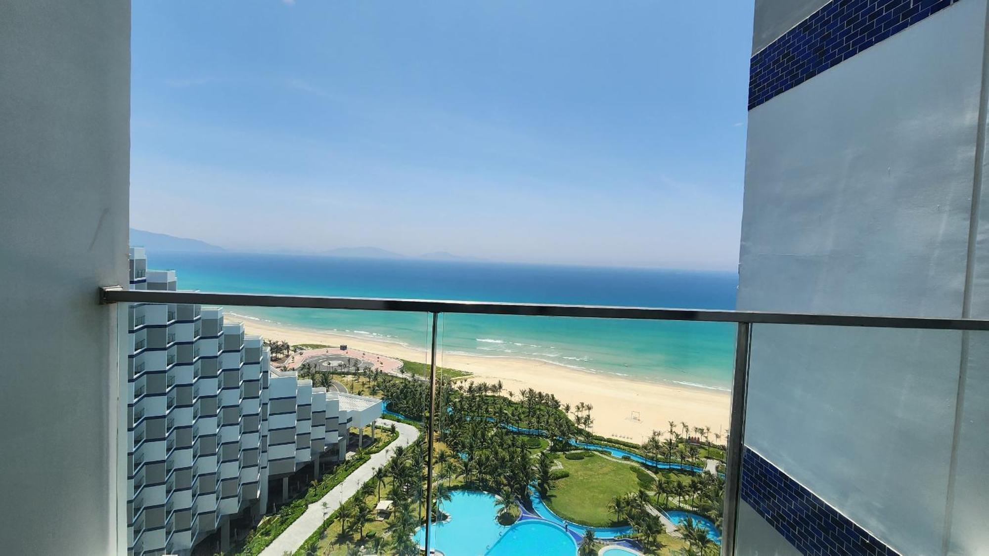 Arena Beach House-view Phố Aparthotel *