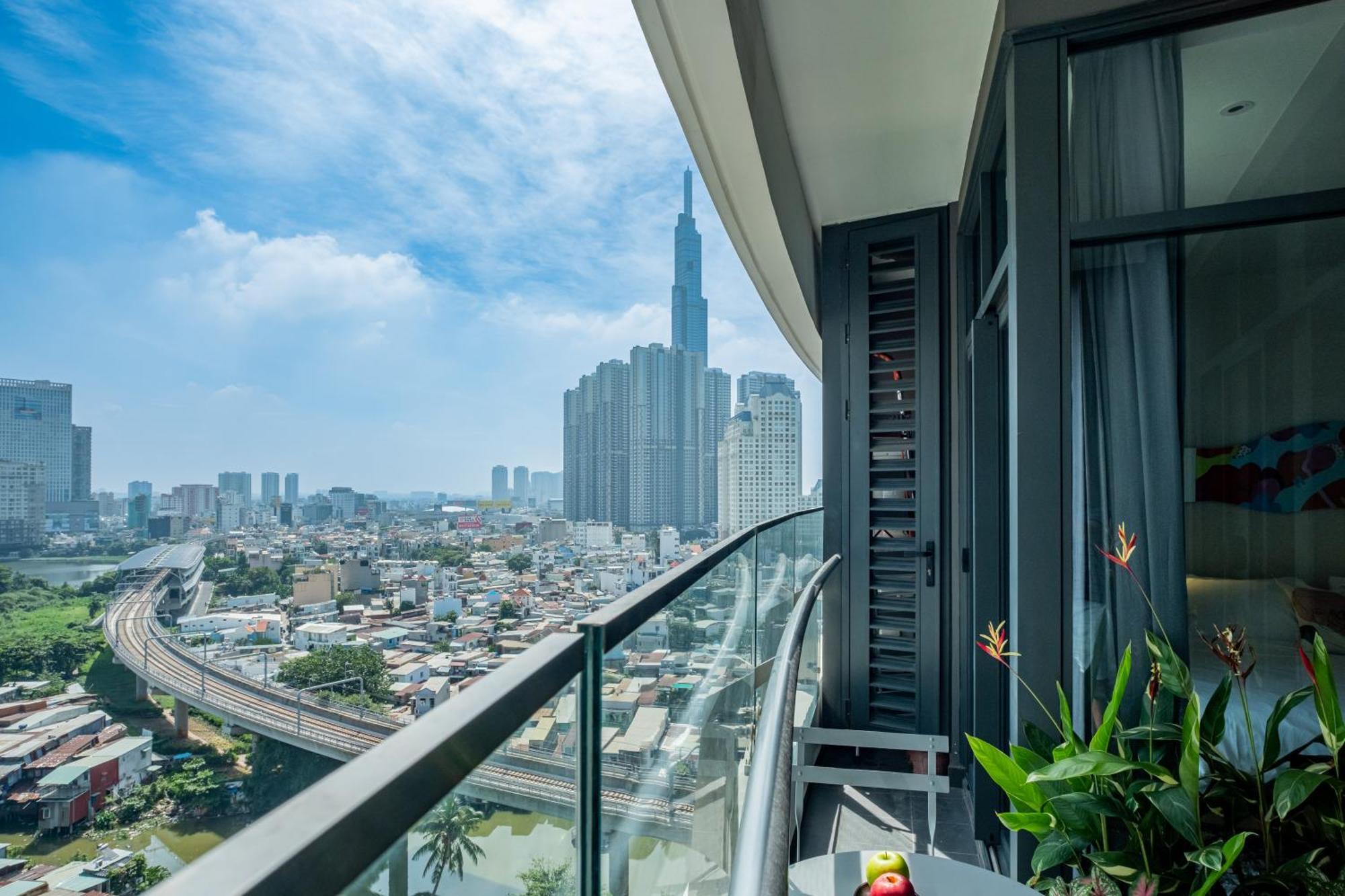 Lux Executive At Garden By Circadian Apartment