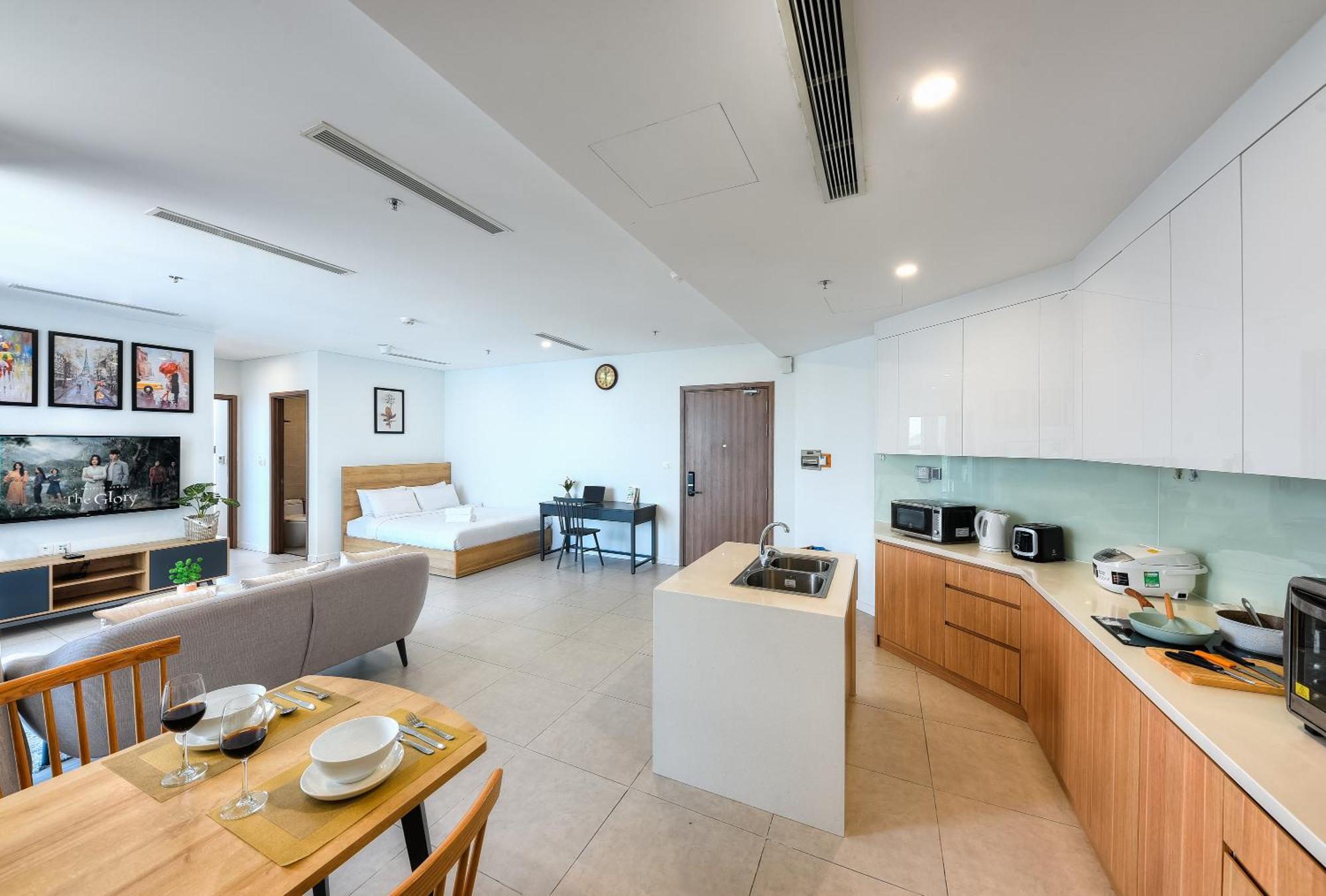 S Lux Scenia Bay Nha Trang