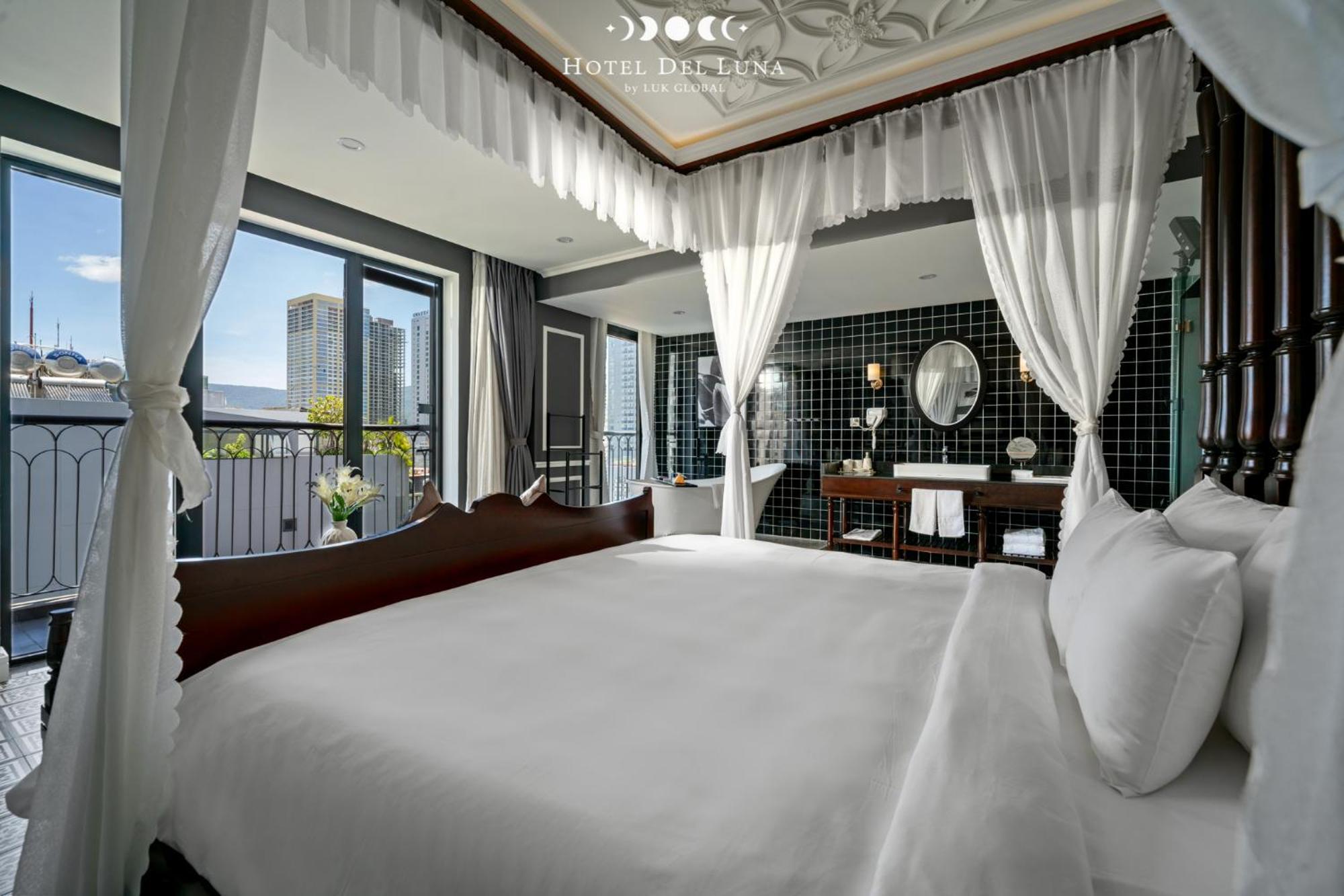 Del Luna Boutique 4*