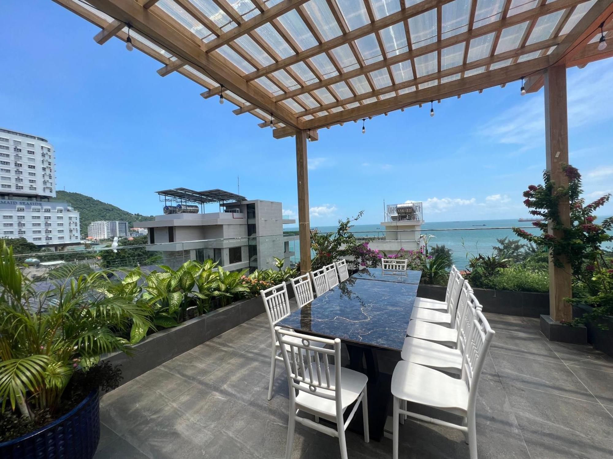 Nancy Tran Grand Strip 10 Villa Vung Tau