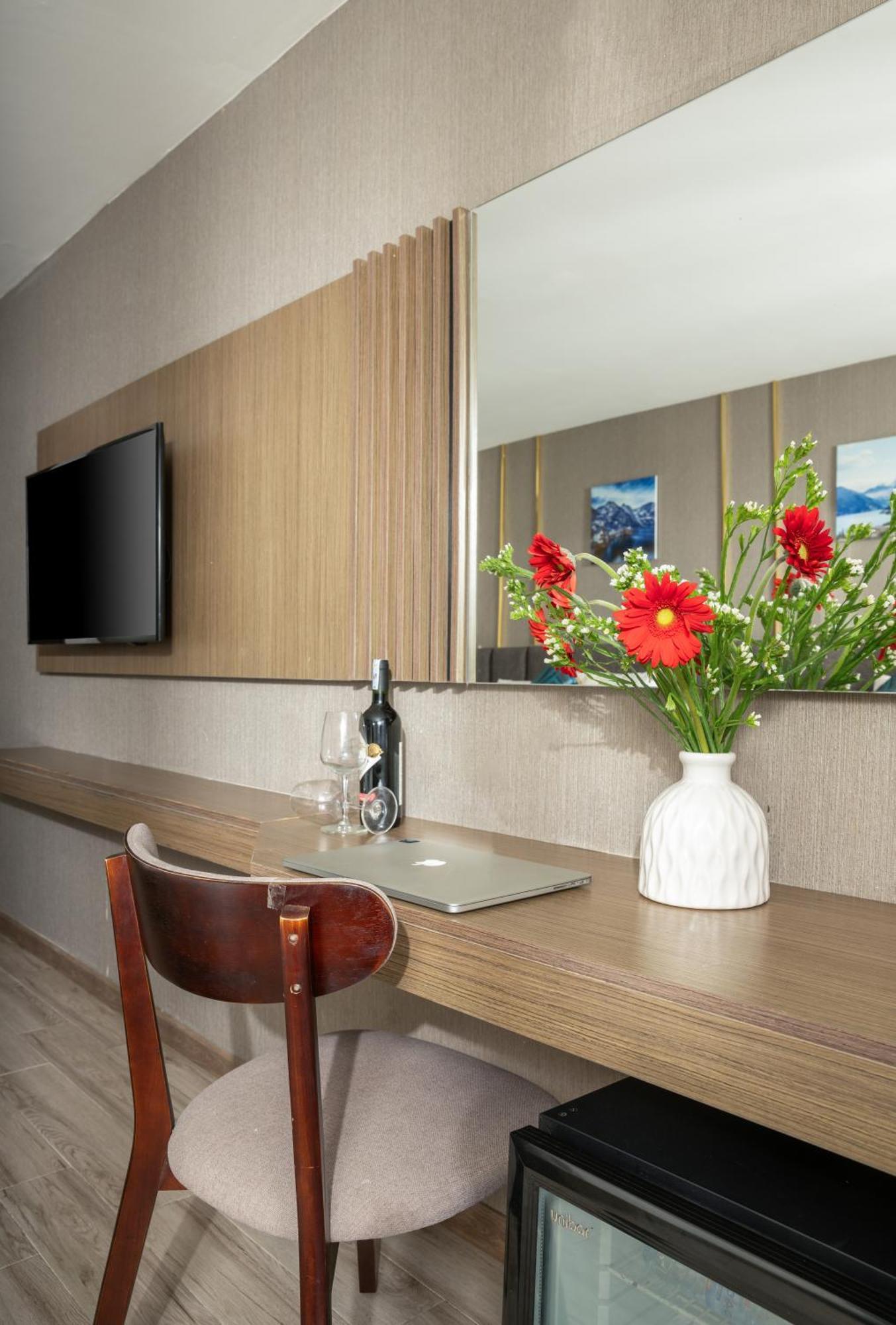 Sochi Hotel 4*