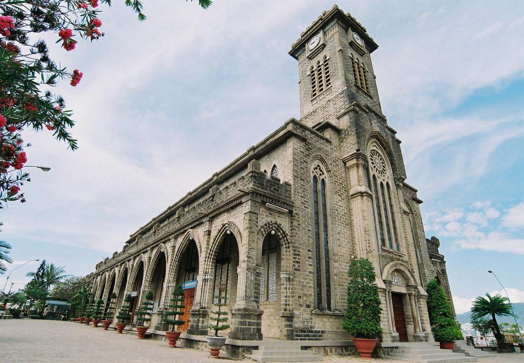 Khách sạn Thien Nga 2*