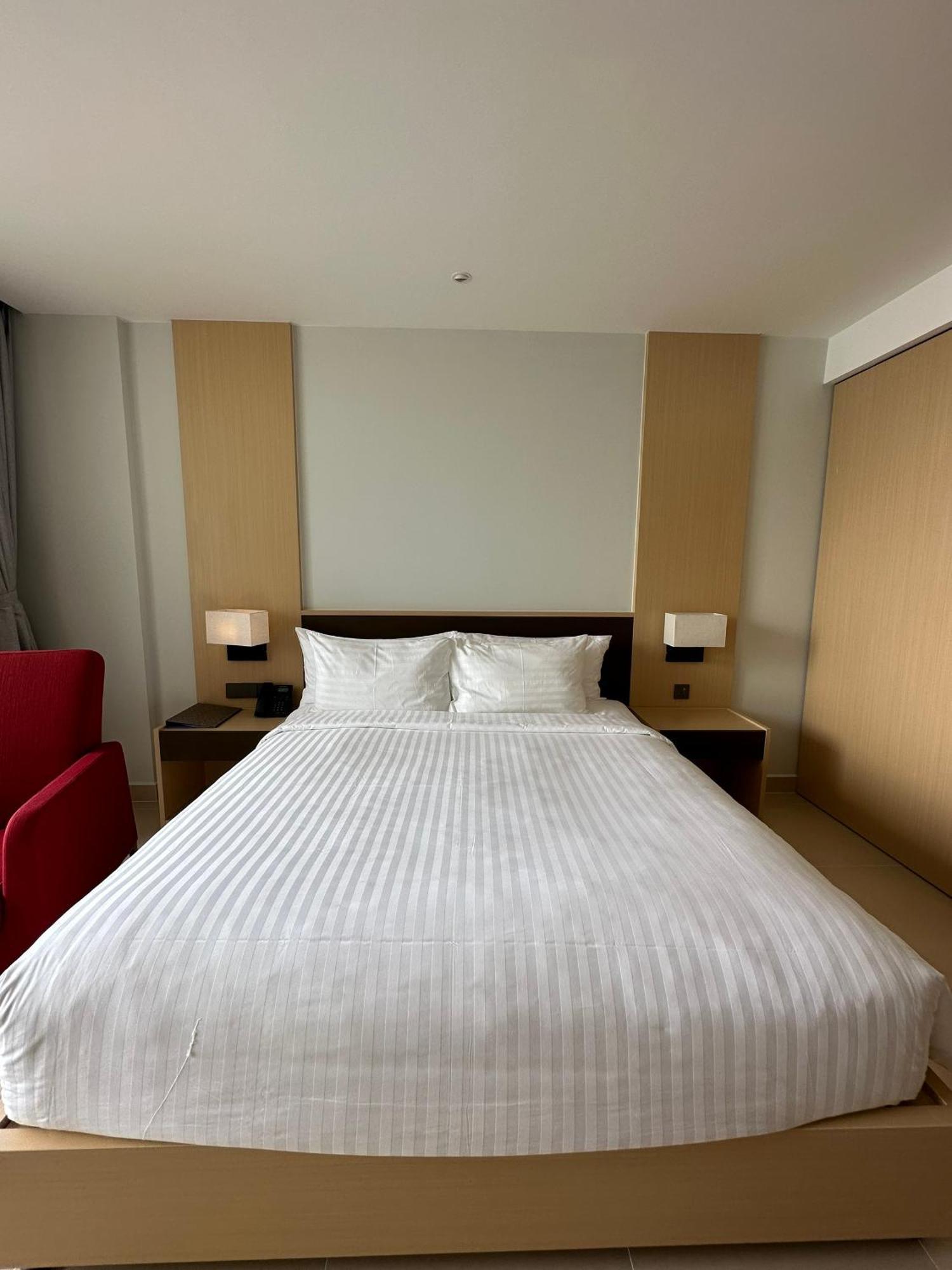 The Cam Ranh Luxury Service Hotel Mieu Ong