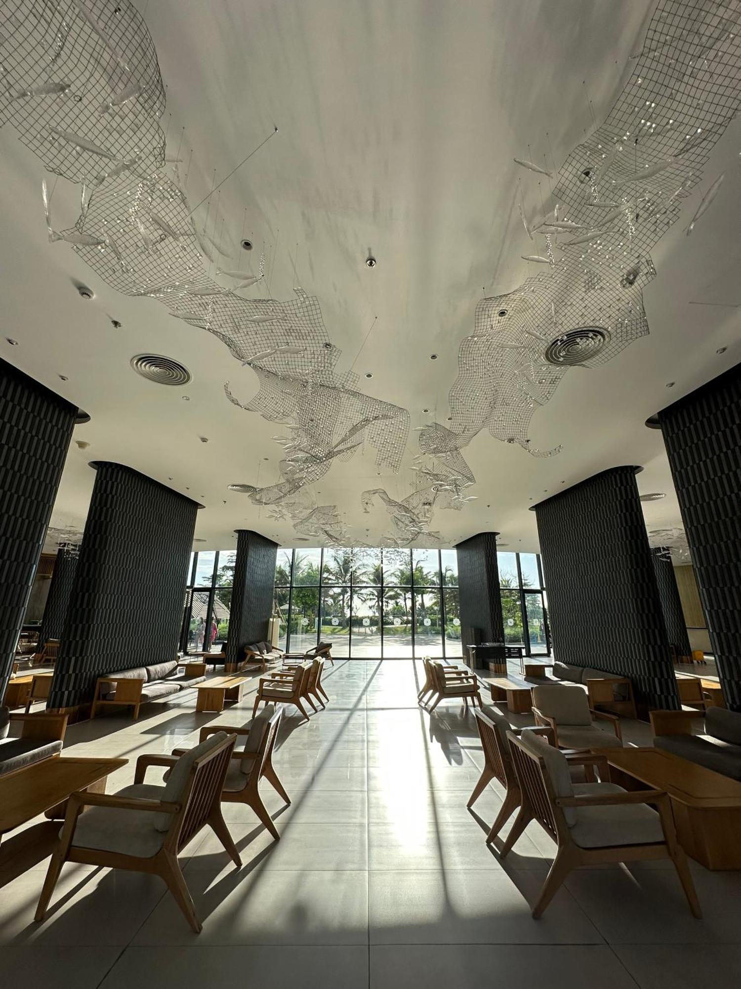 Hotel The Cam Ranh Luxury Service