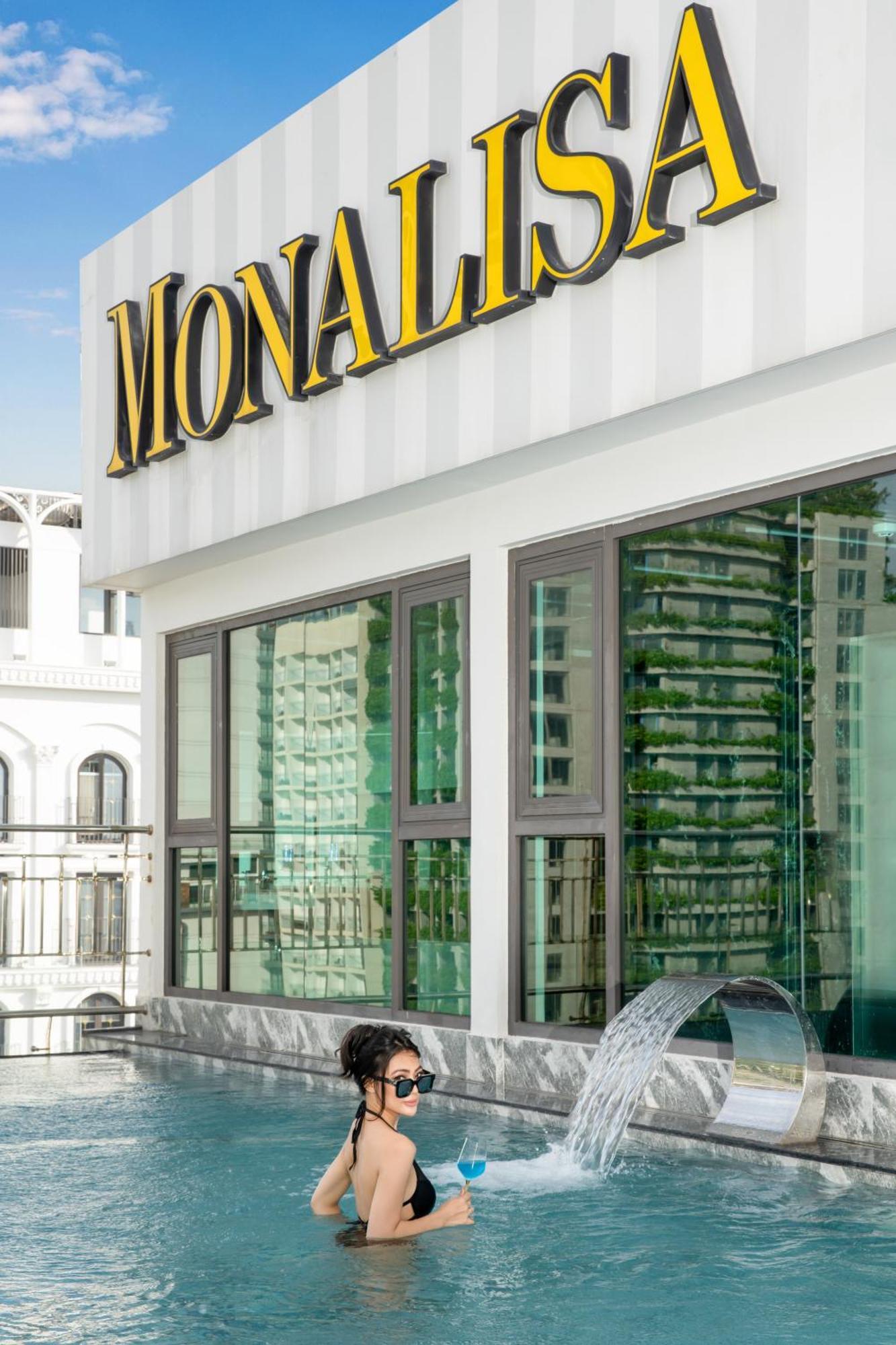 Monalisa Luxury