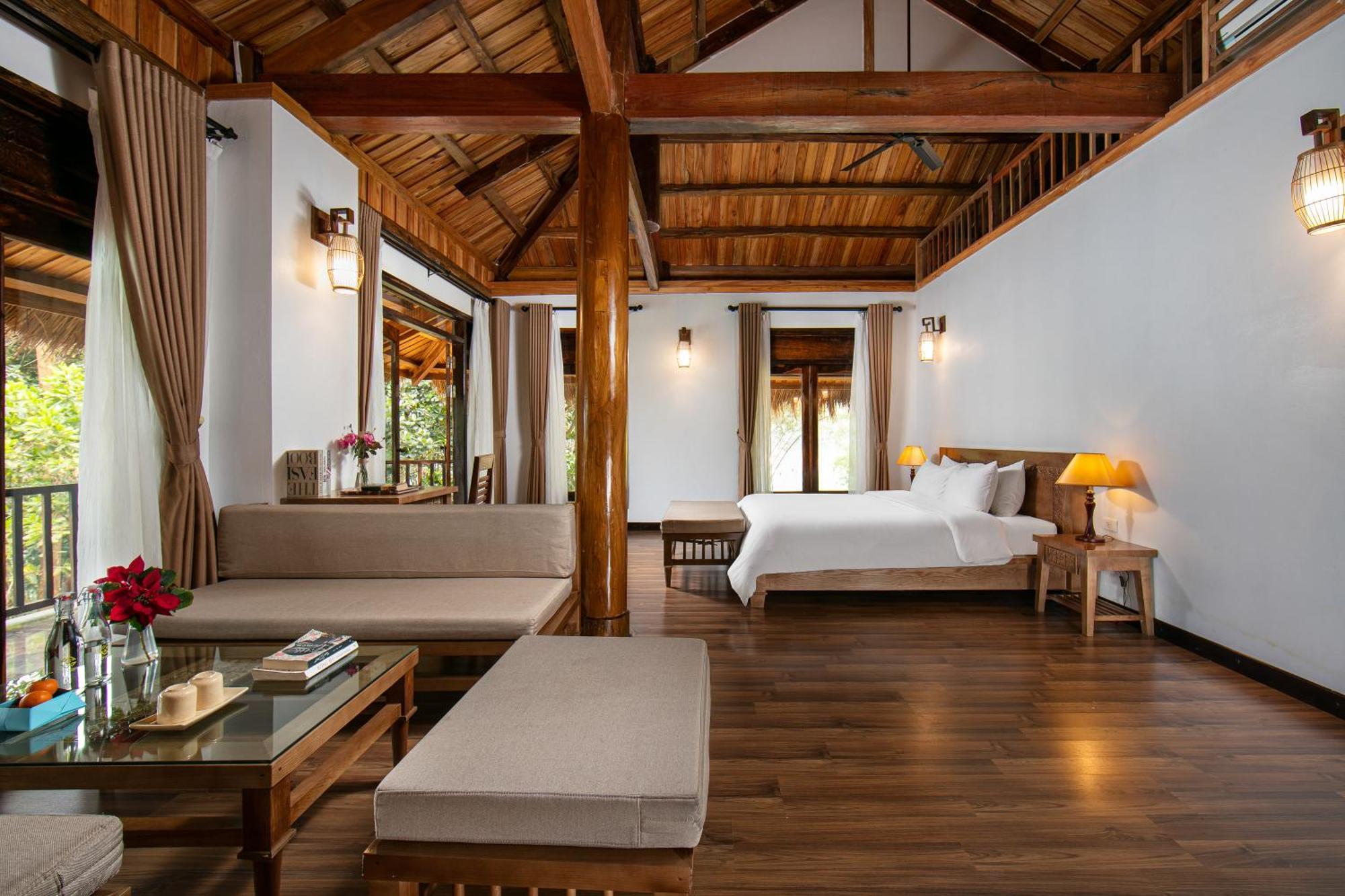 Hideaway 4*