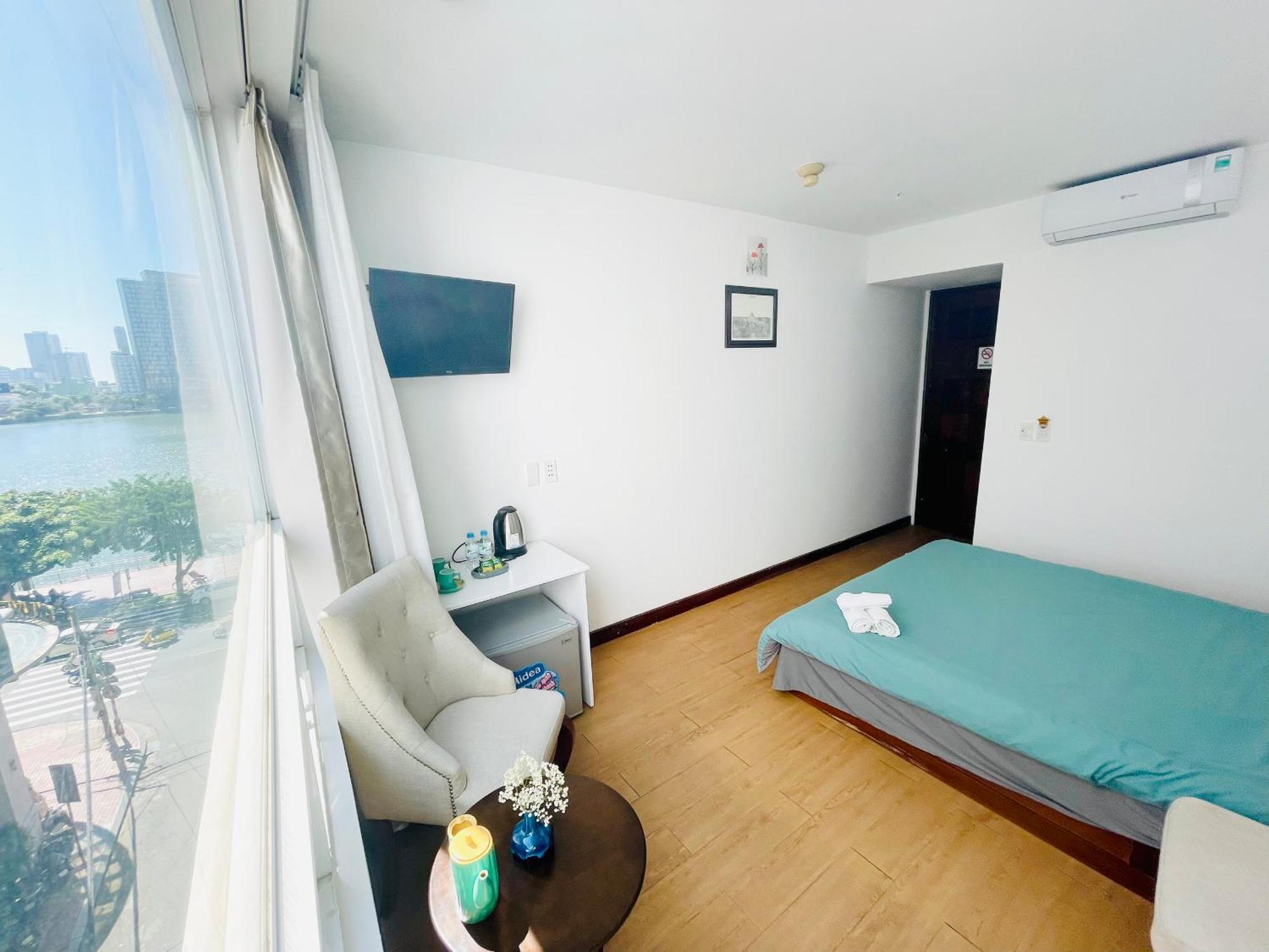 Onestar Danang Riverside Hotel 2*