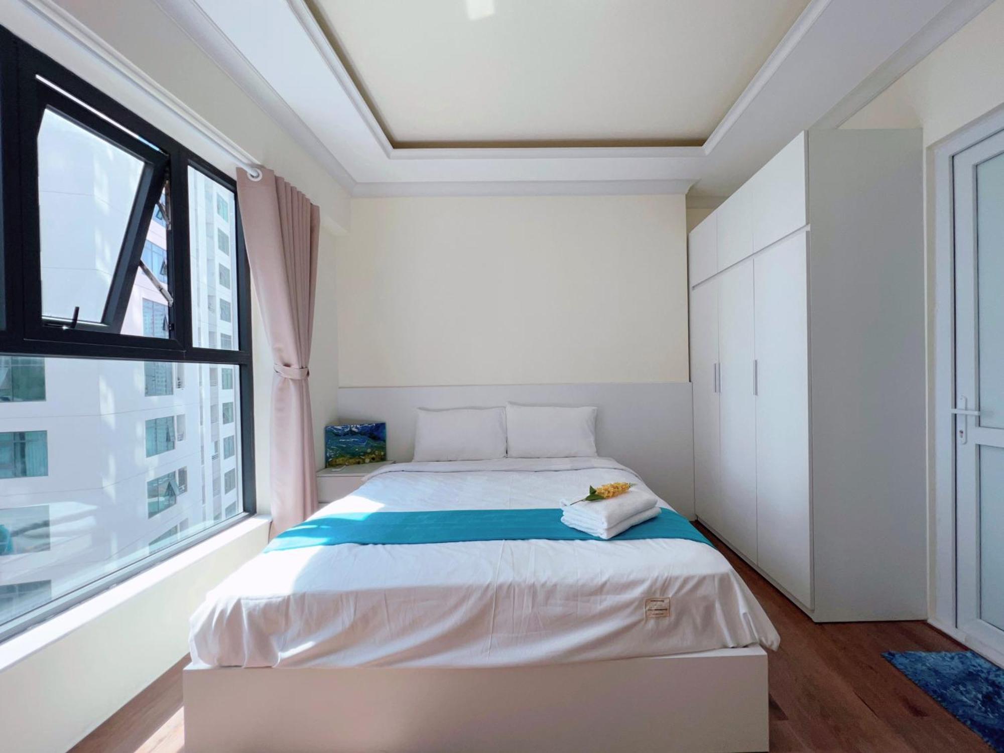 Happy Banana Apartment
