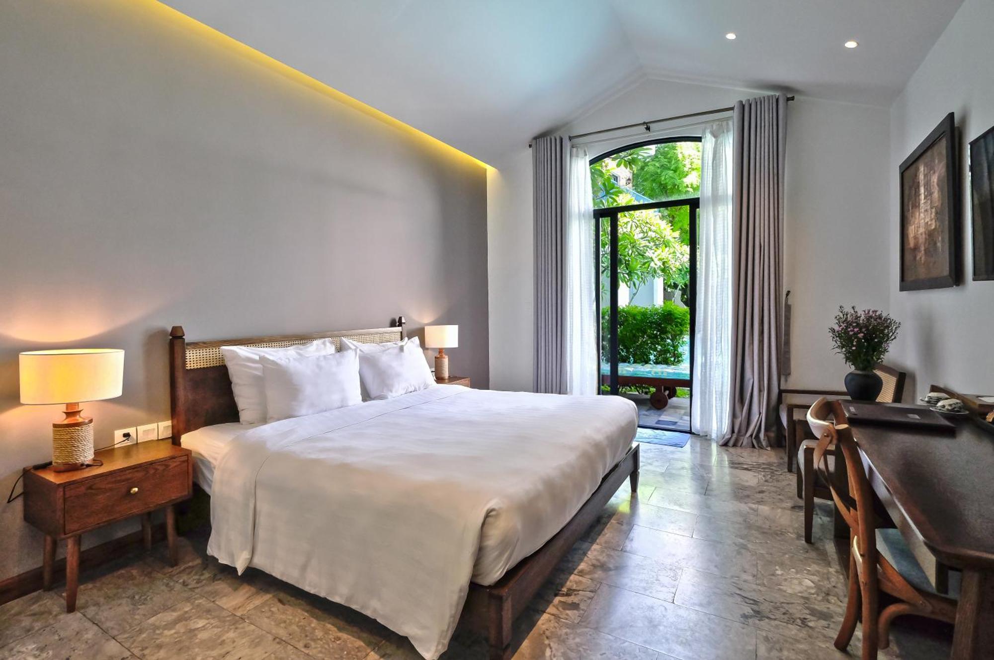 Salmalia Boutique & 4* Da Nang