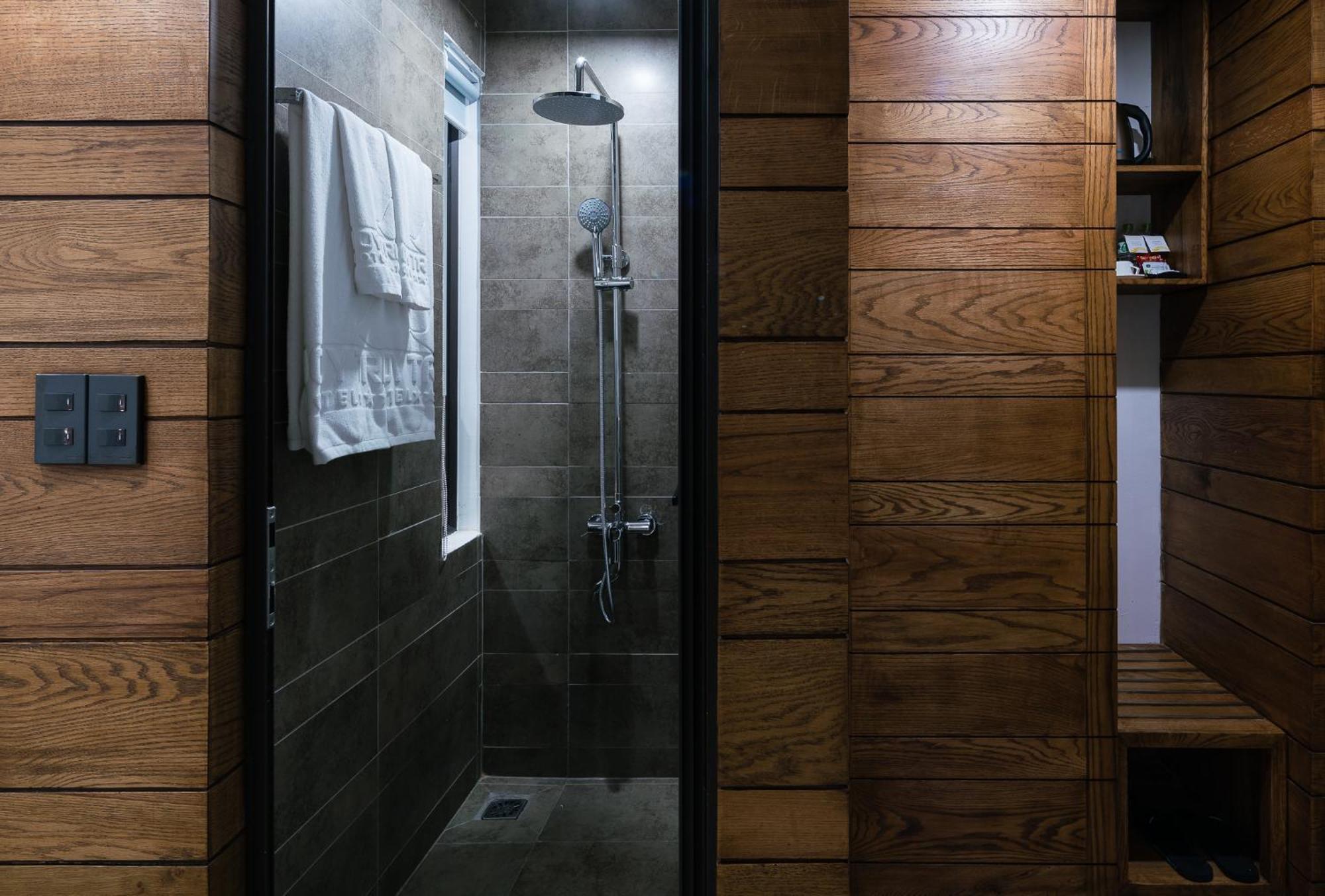 Joy Trip Hotel&spa Khách sạn Nha Trang