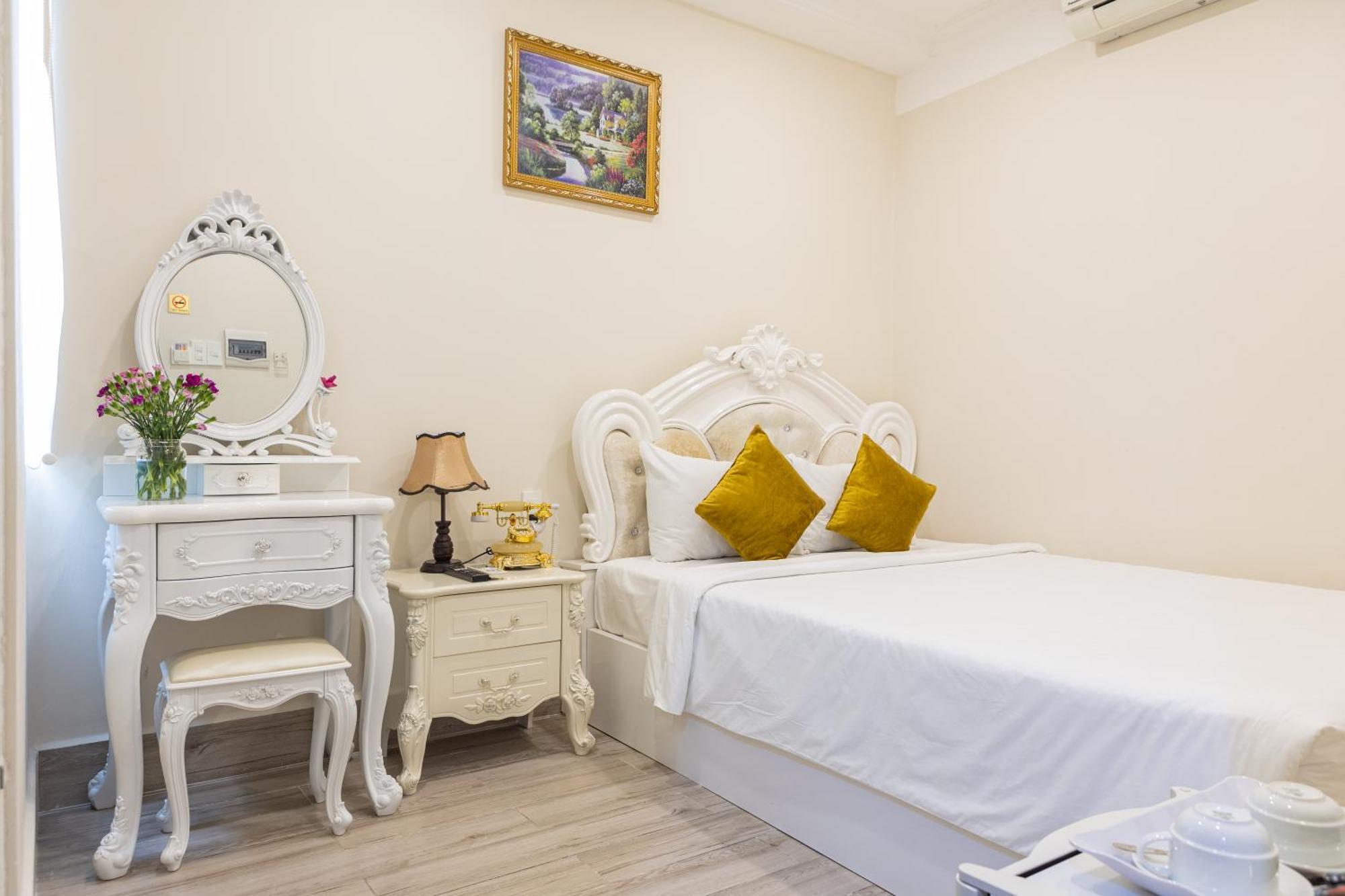 Happy Star Hotel 3*