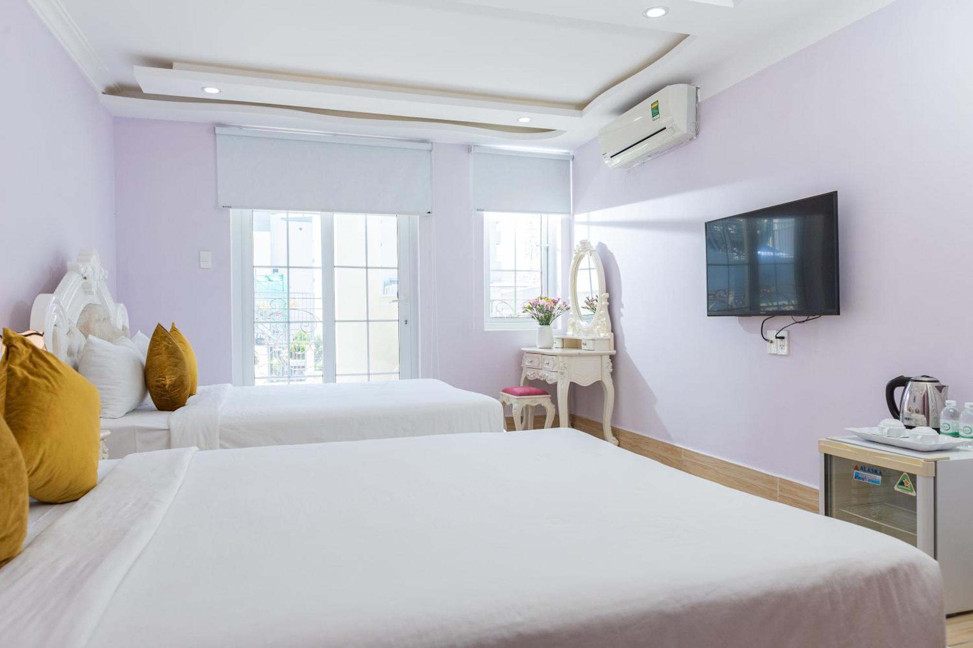 Hotel Happy Star 3*