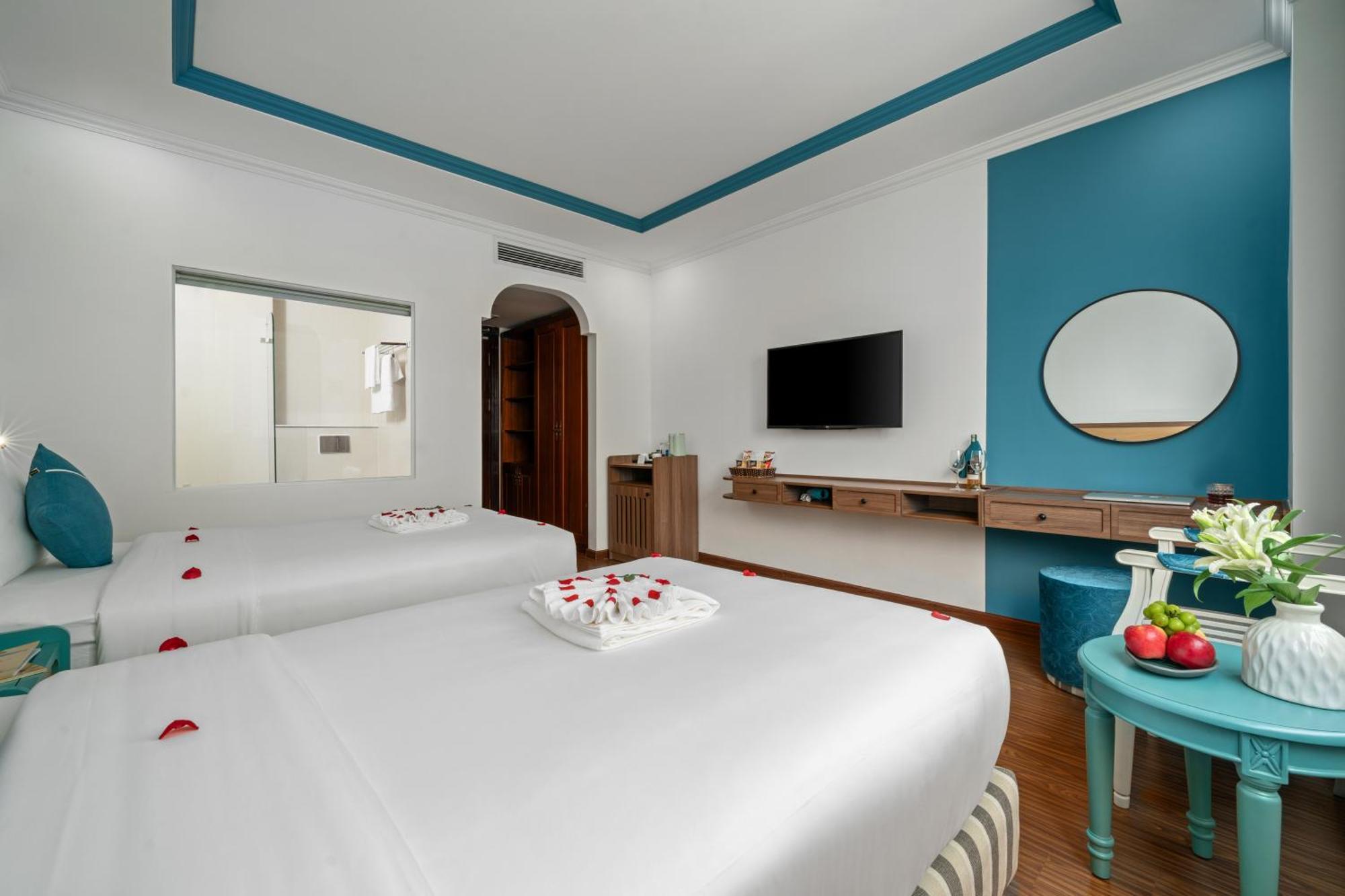 Paracel Hotel