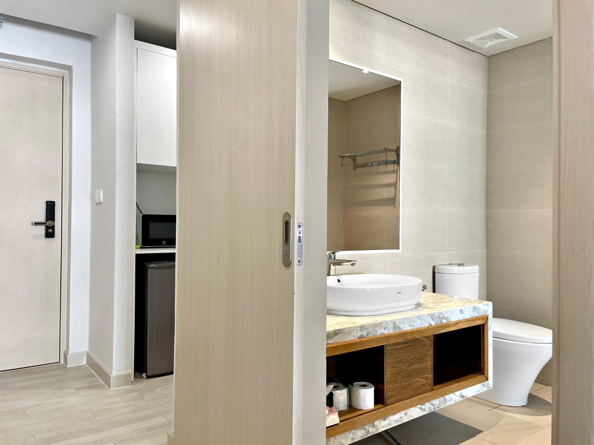 Gold Coast Luxury Beachfront Apartment Nha Trang