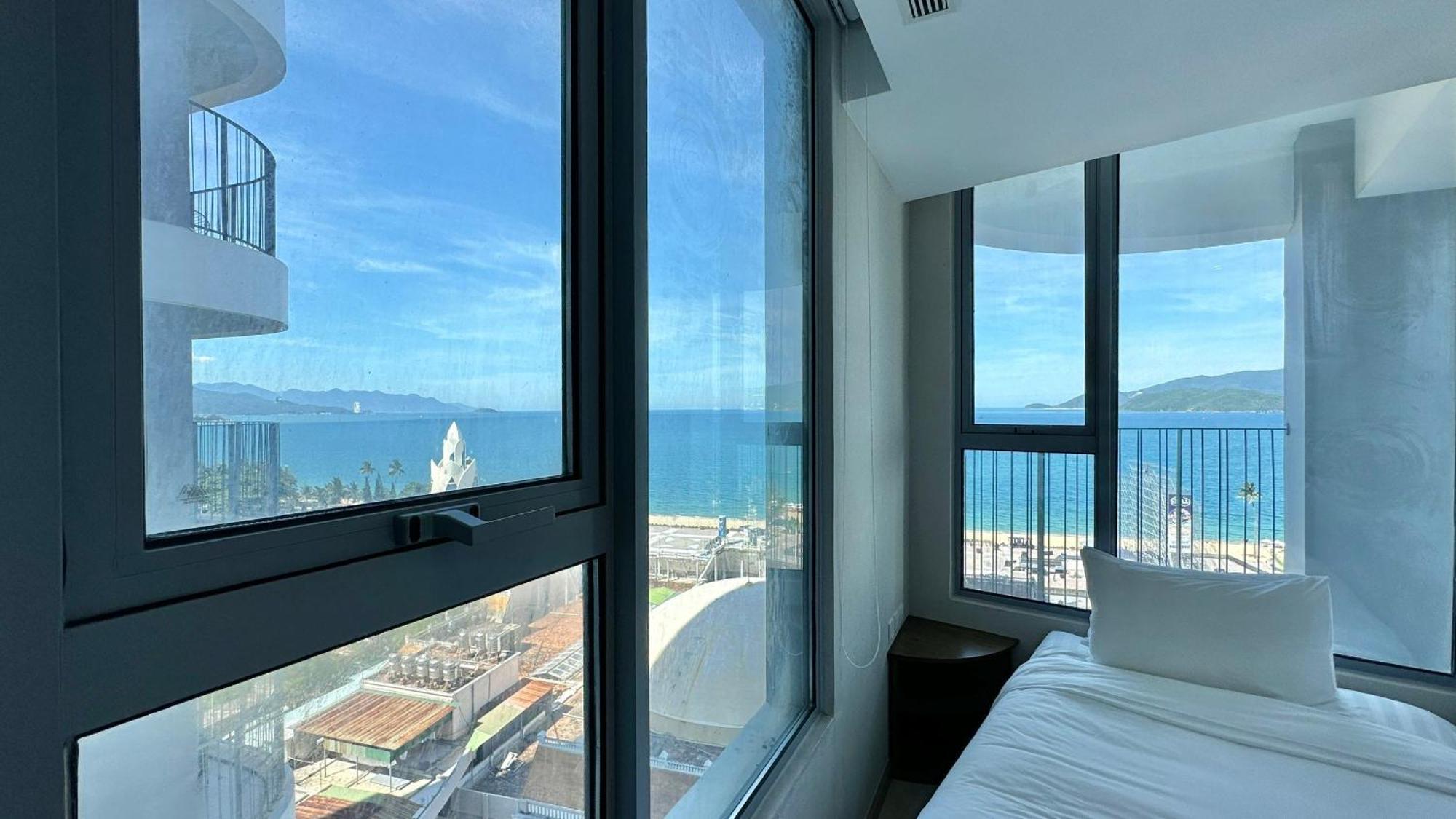 L'apartment And Signature Tours - Panorama Apartment Nha Trang