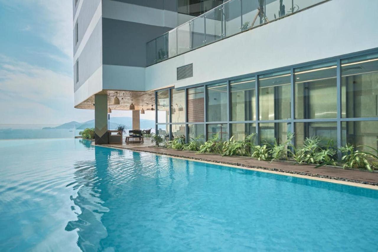 Oceanfront * Nha Trang