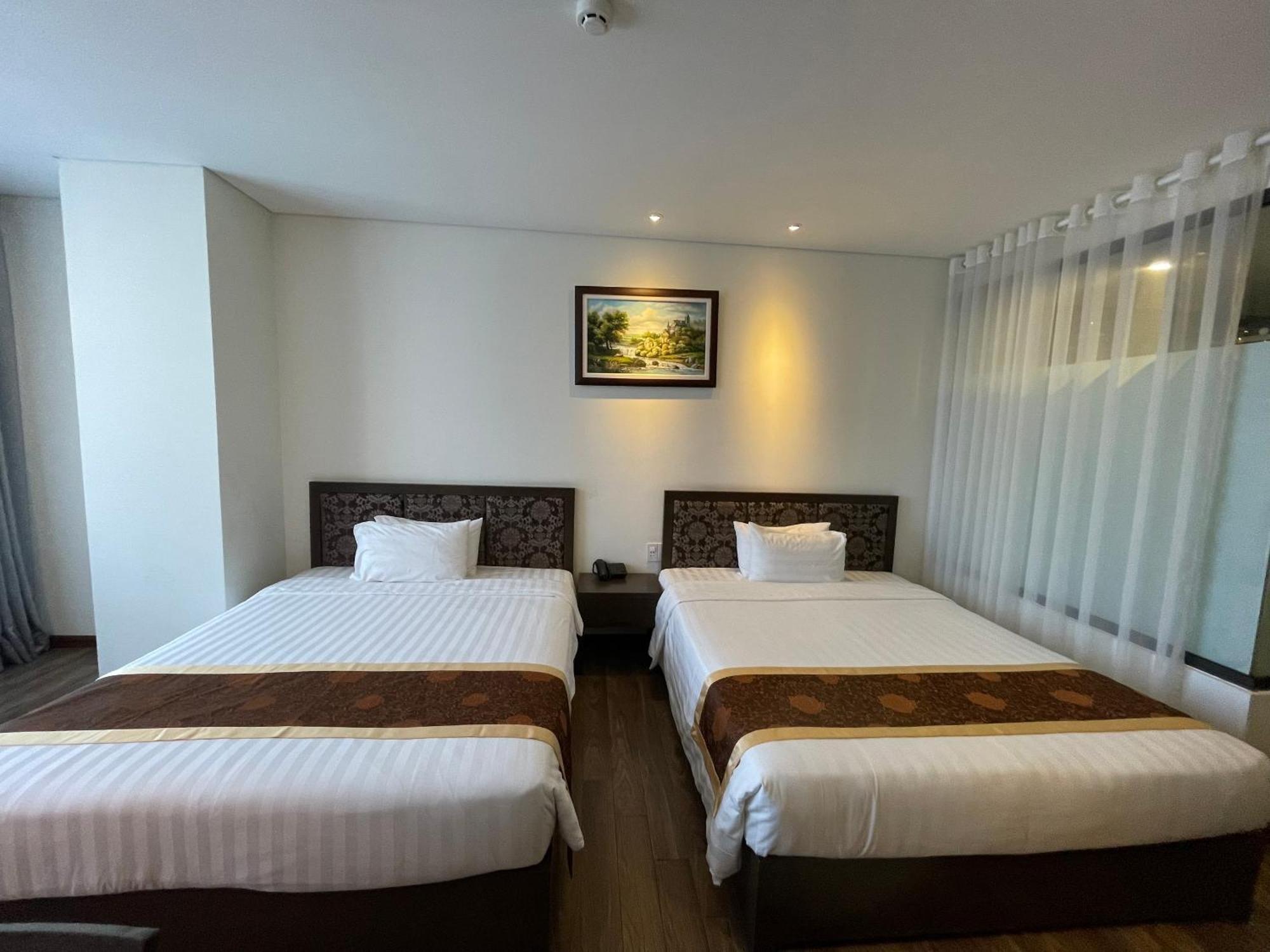 Danaciti Hotel