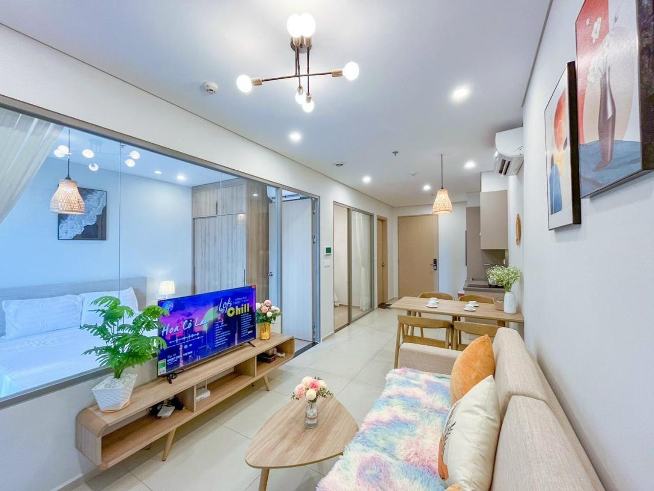 Apartment The Song Remy *