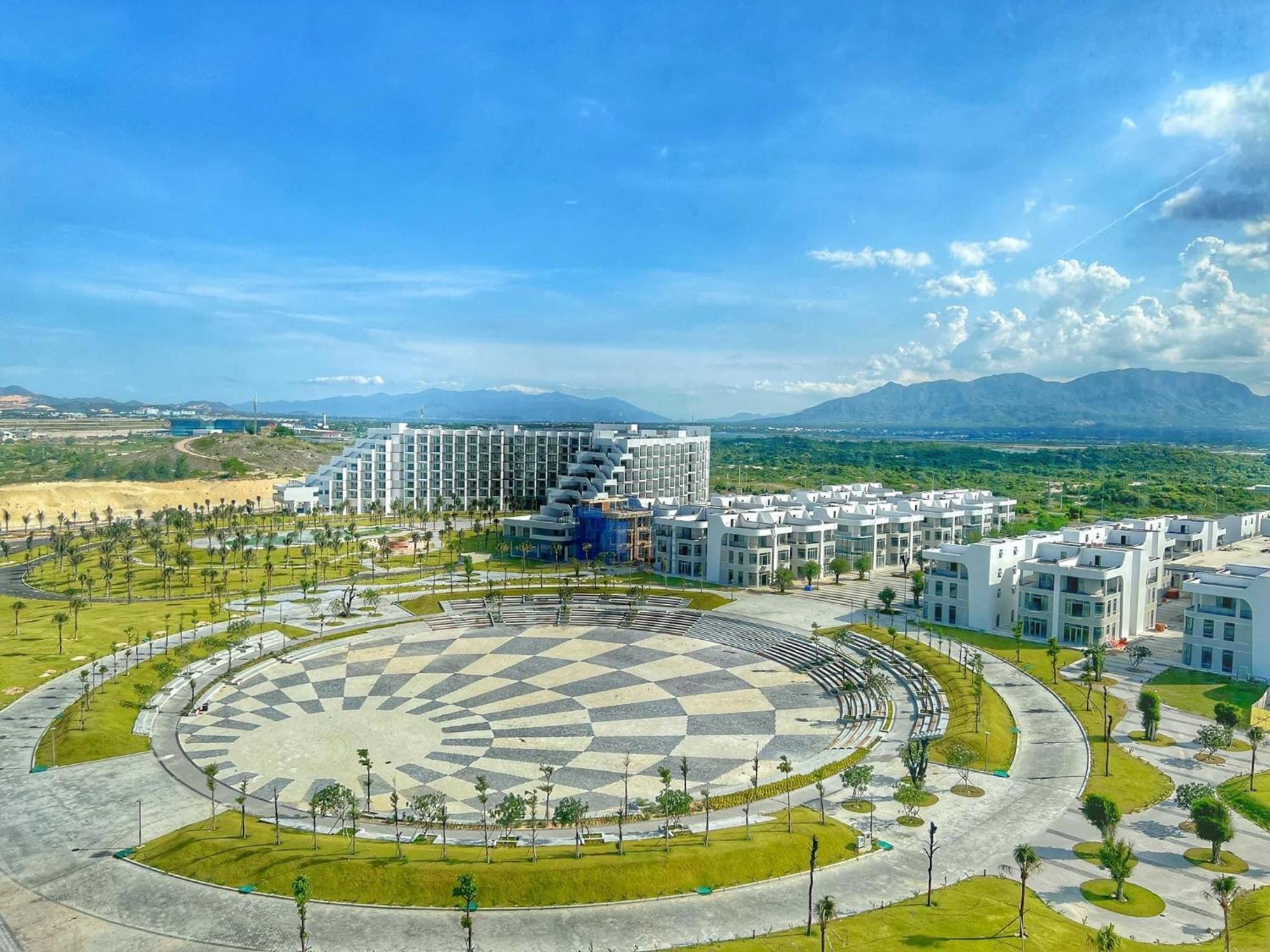 The Cam Ranh Luxury Service 5* Mieu Ong