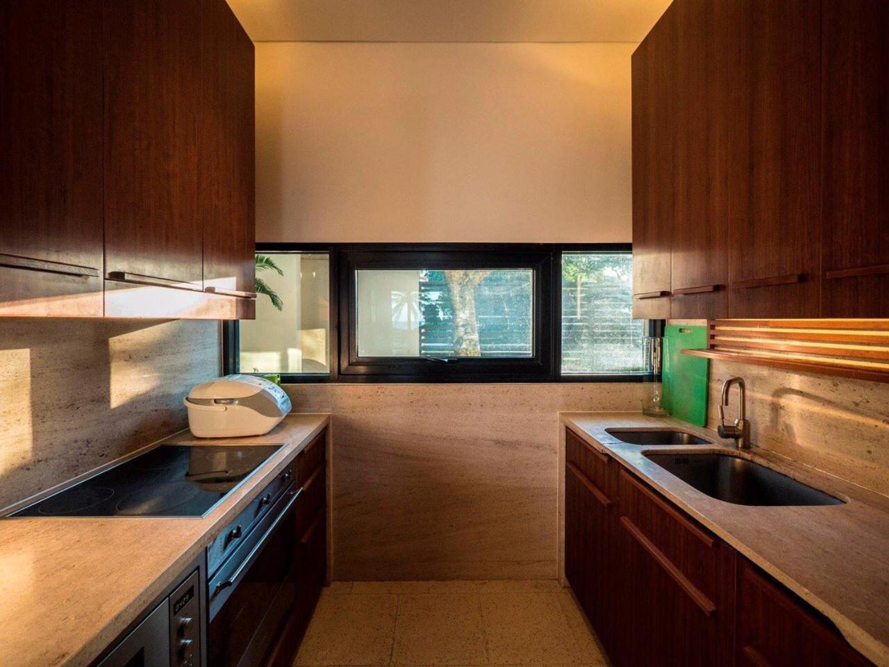 Resort Beachview 3br With Private Pool Inside Hyattt Regency Da Nang