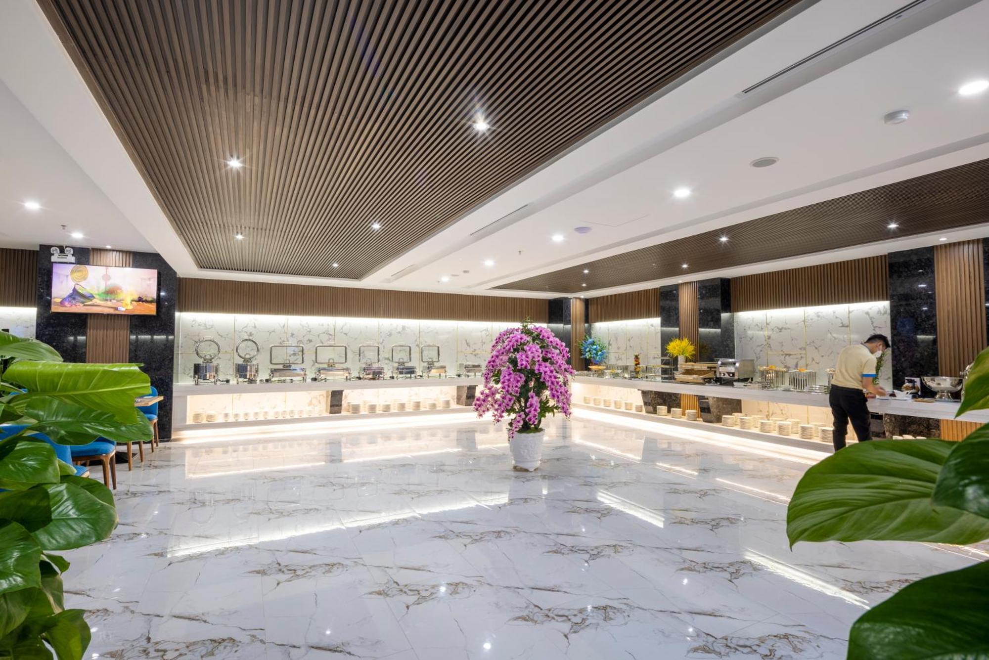 Miracle Luxury 4* Nha Trang