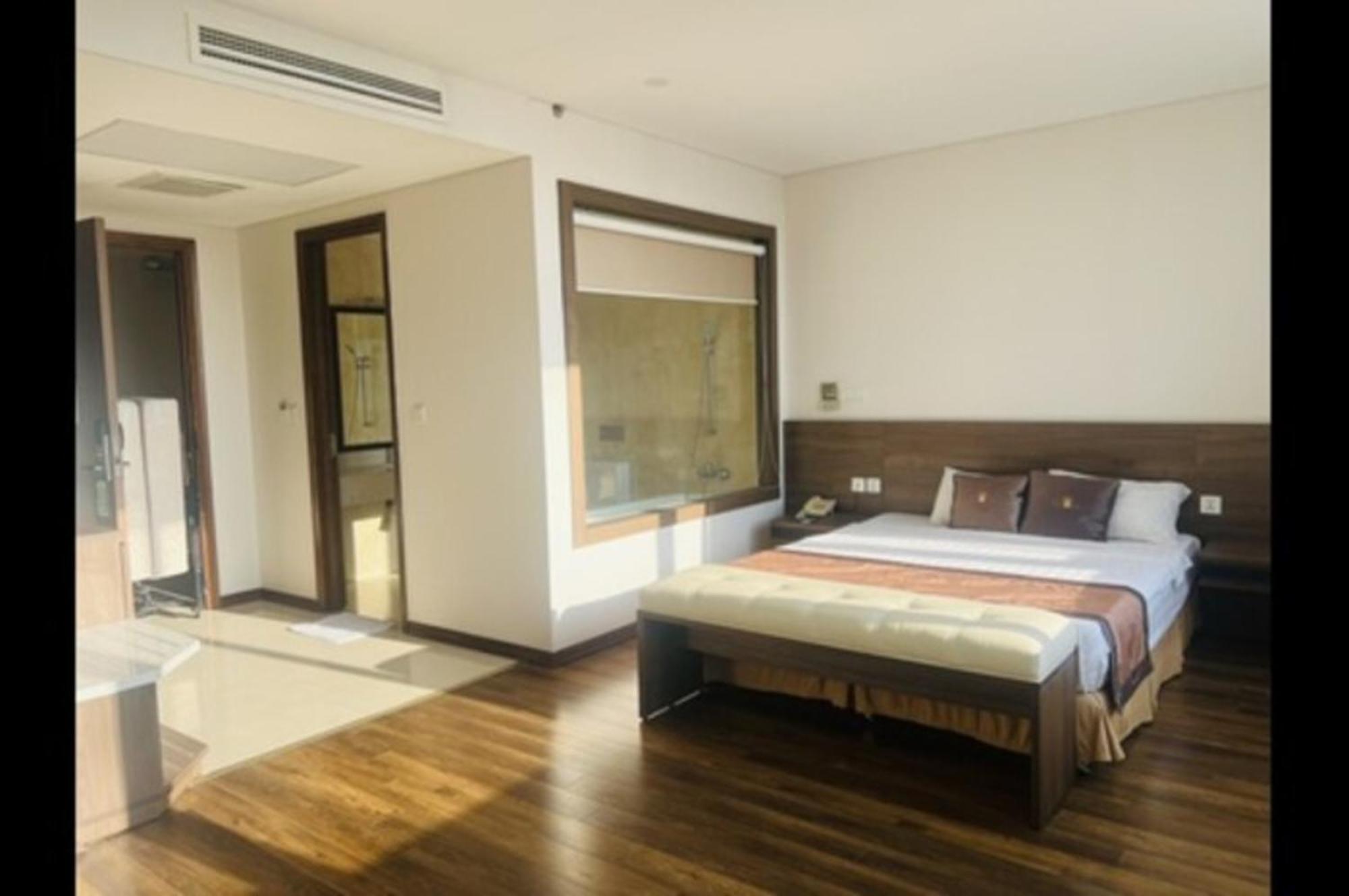 Hotel Lenid Ocean View 4*