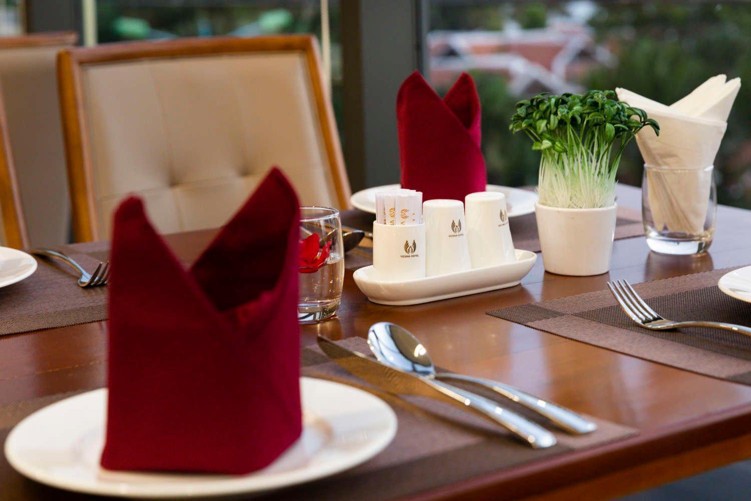 Hotel Vesna 5*