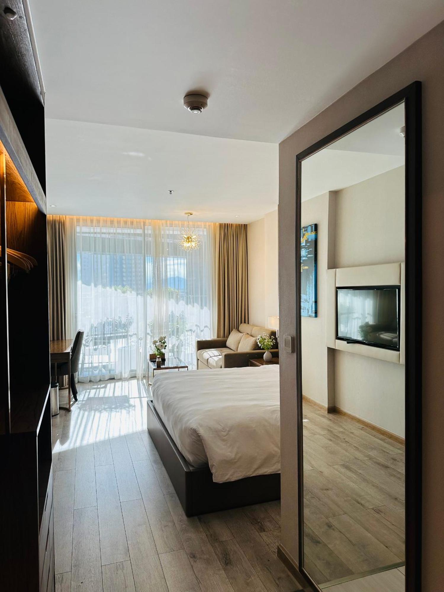 L'apartment And Signature Tours - Panorama Apartment *