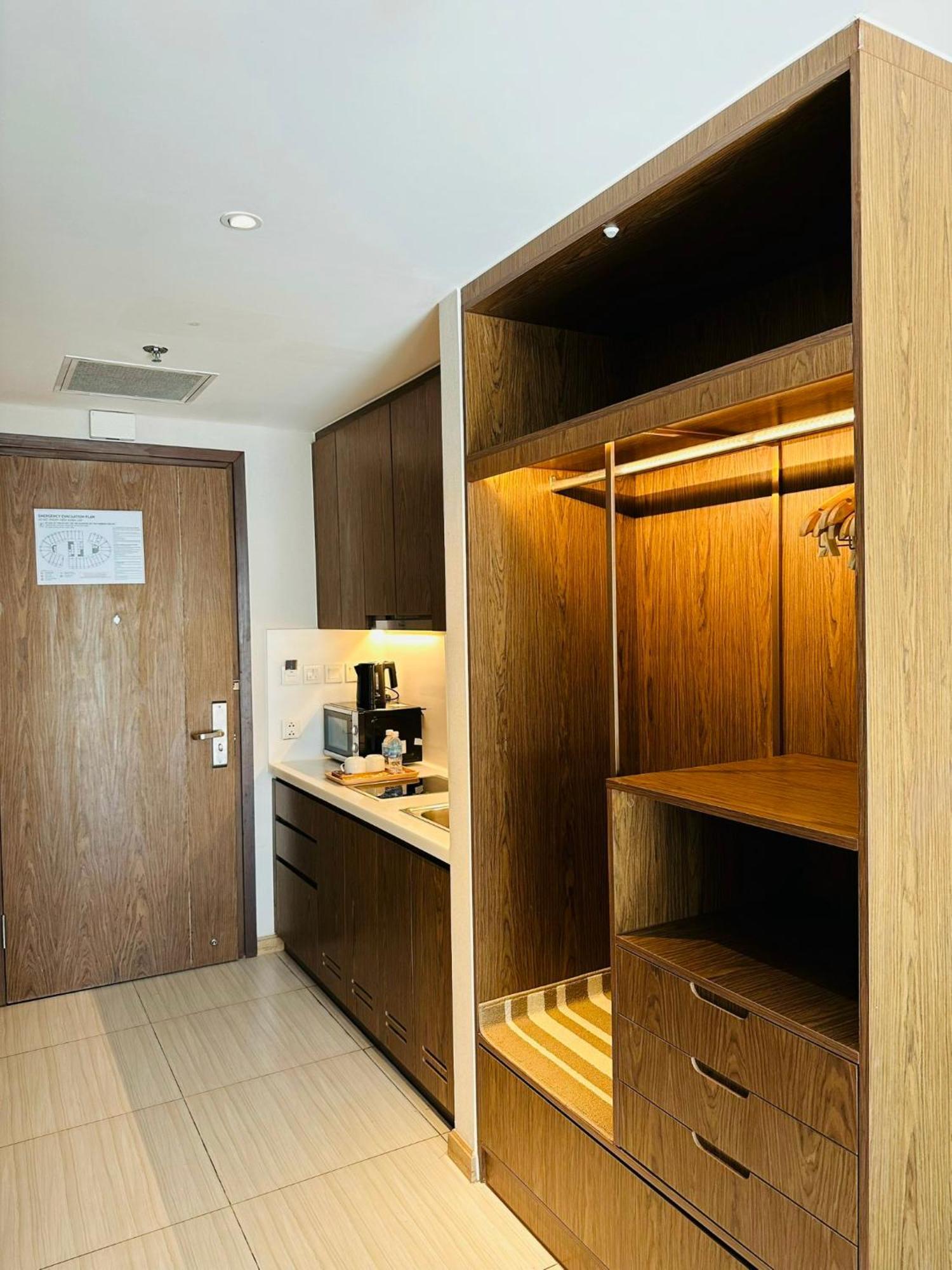 L'apartment And Signature Tours - Panorama * Nha Trang