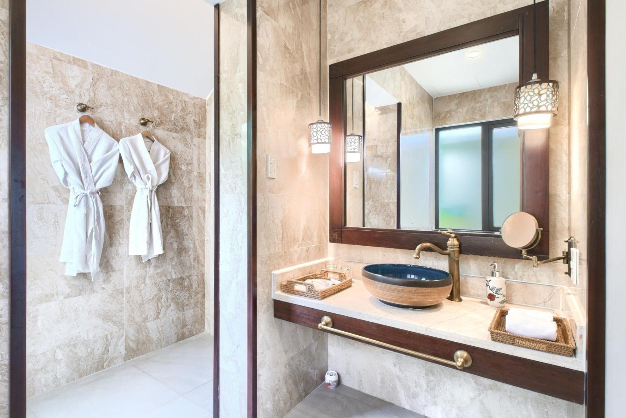 Resort The Blossom Resort Island 5*