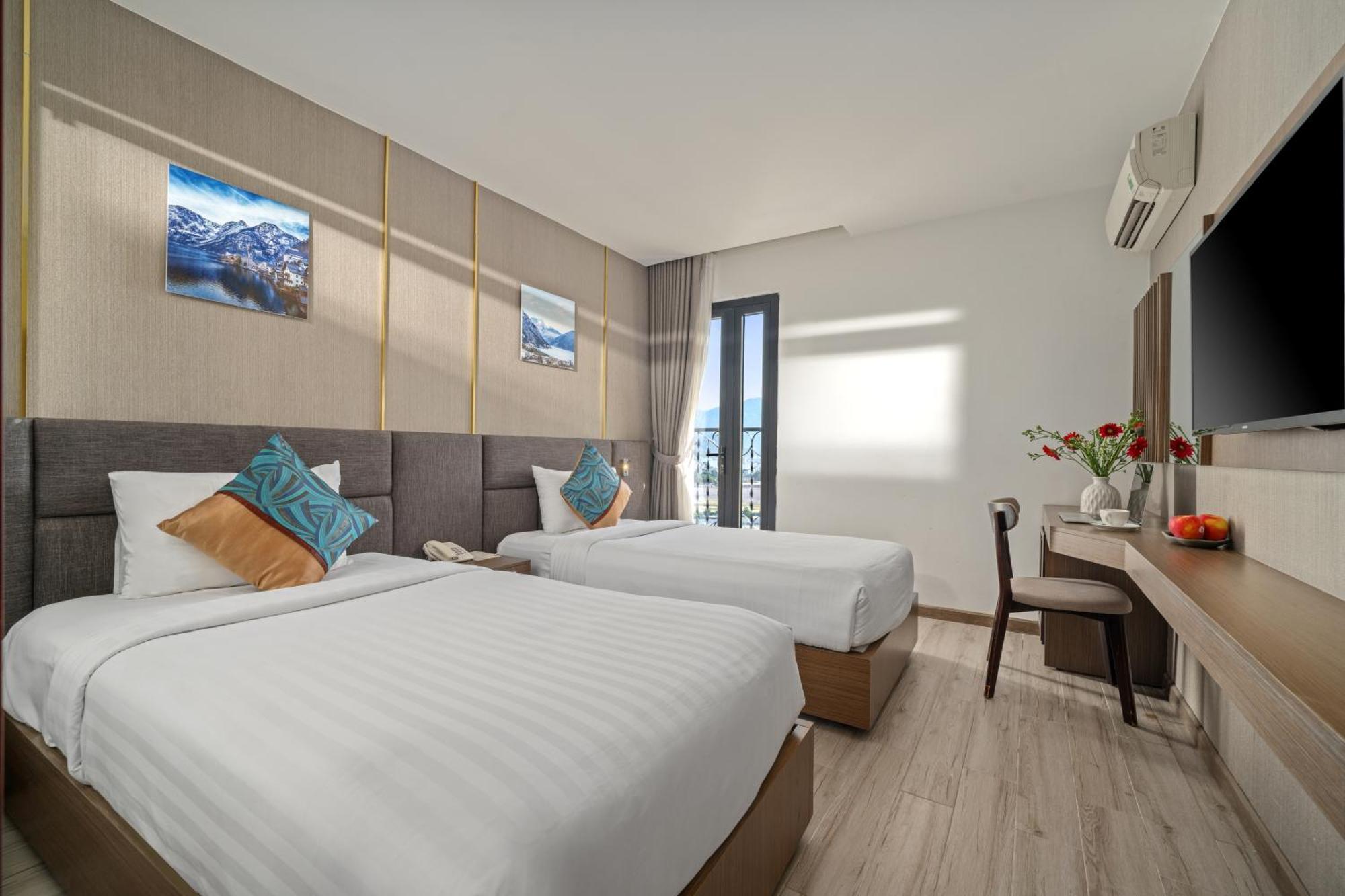 Sochi Hotel 4*