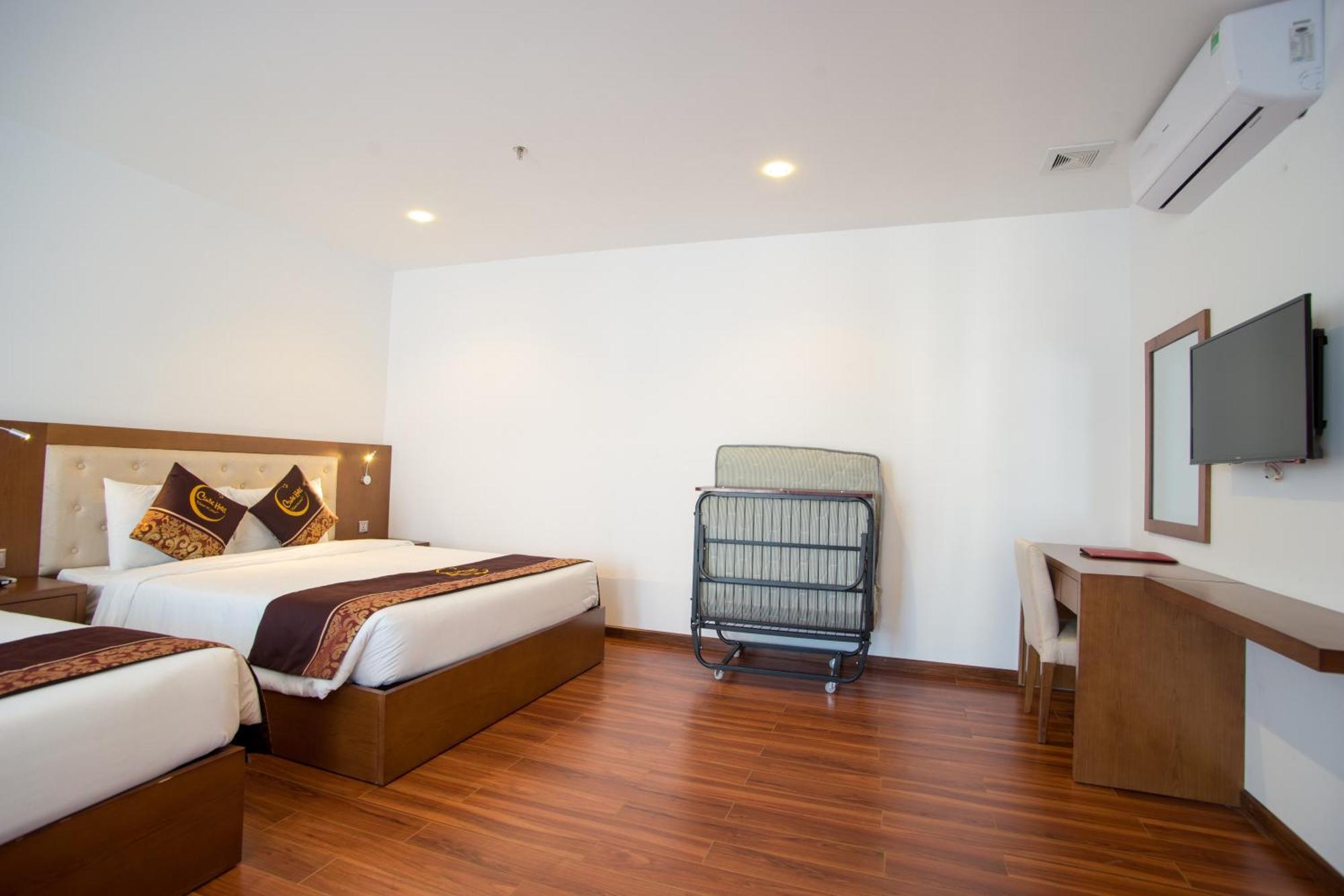Centre Hotel Hotel 3*